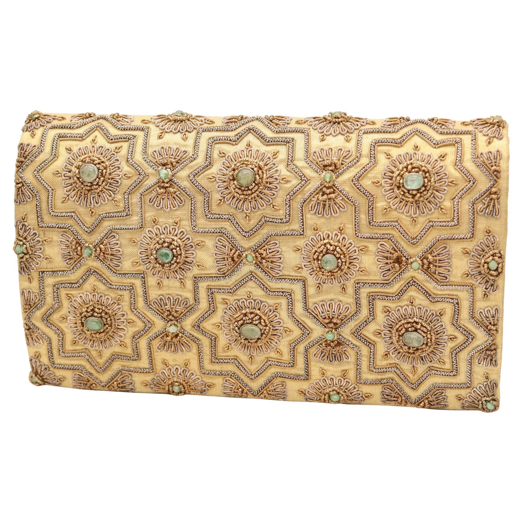 MUGHAL Late Art-Deco 1930
s Clutch Purse Silk, Gold 
Silver With Green Emeralds For Sale