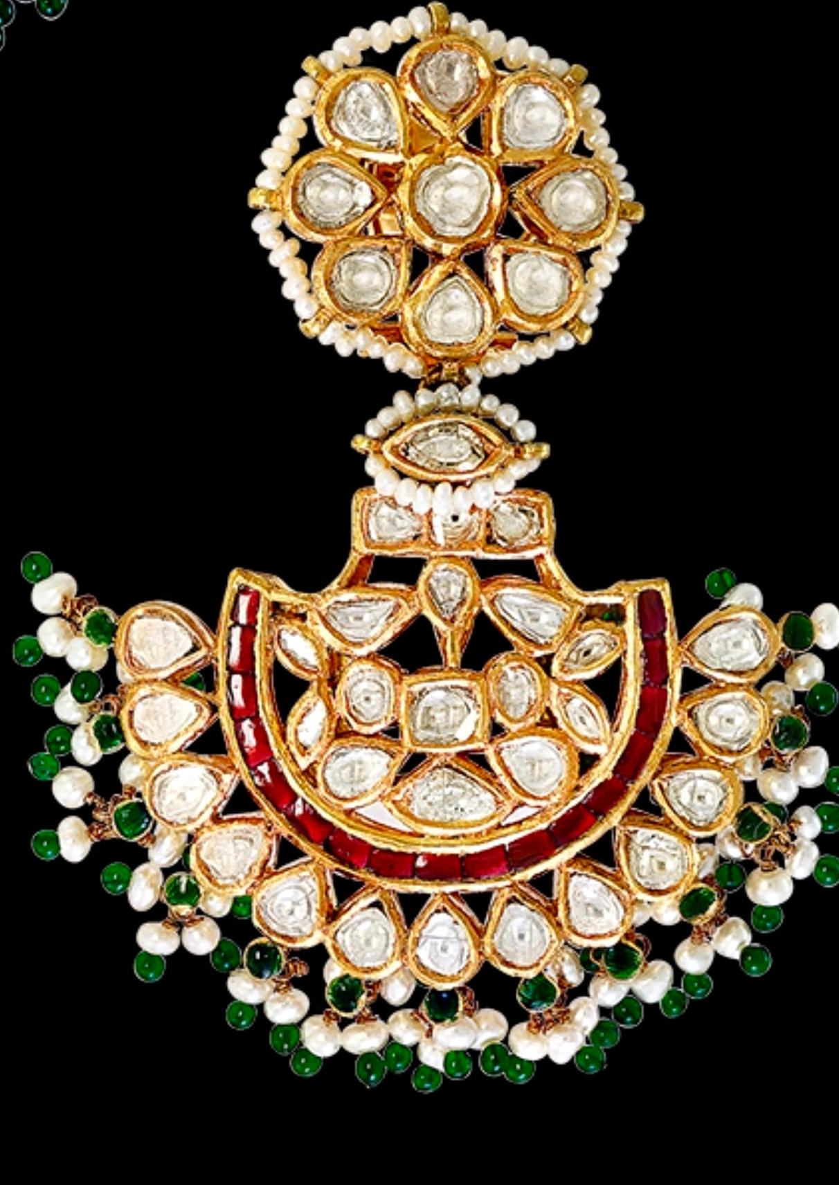 Magnifique ensemble de mariage moghol de style traditionnel Kundan Polki en or 18 carats avec diamants taille rose en vente 2