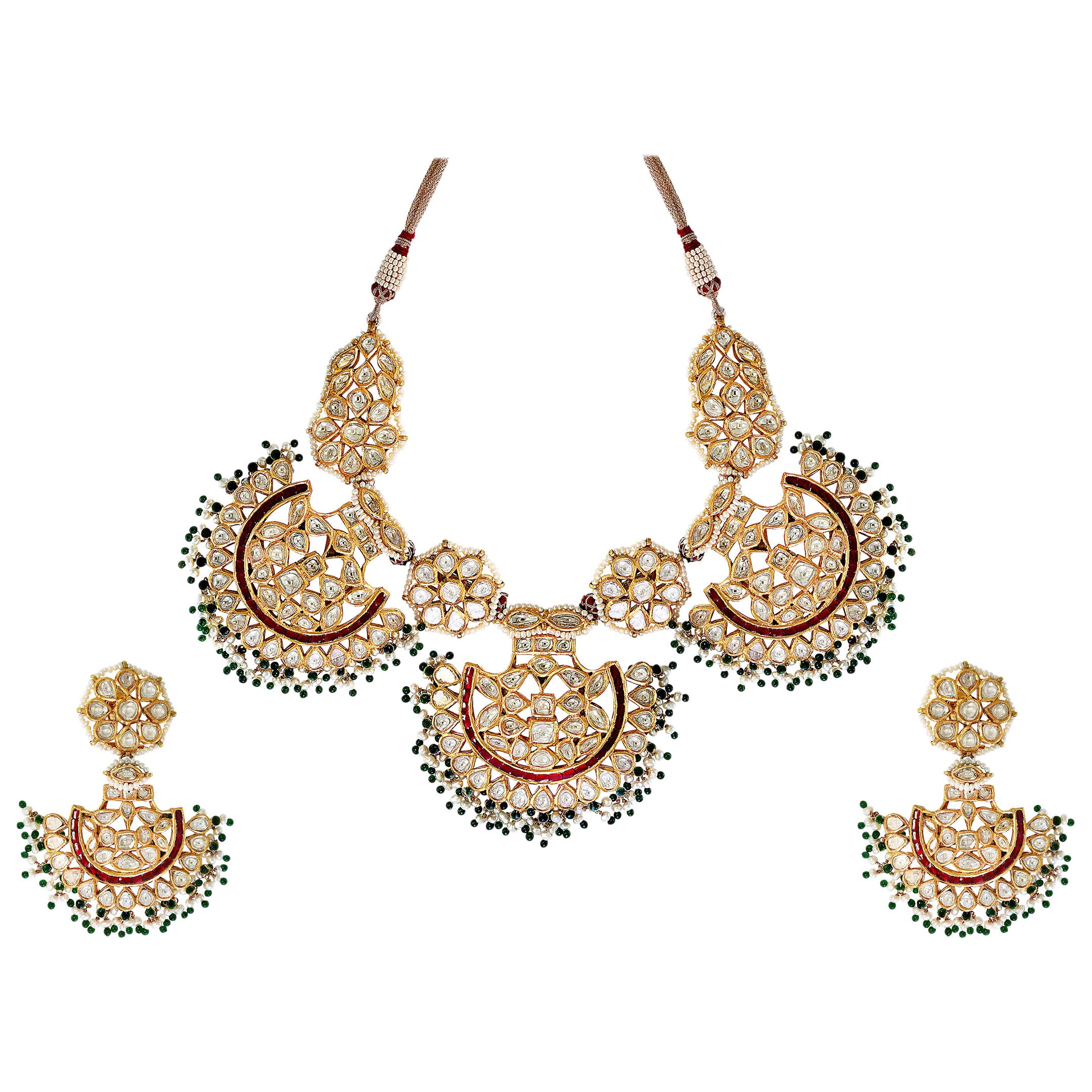 Magnifique ensemble de mariage moghol de style traditionnel Kundan Polki en or 18 carats avec diamants taille rose en vente
