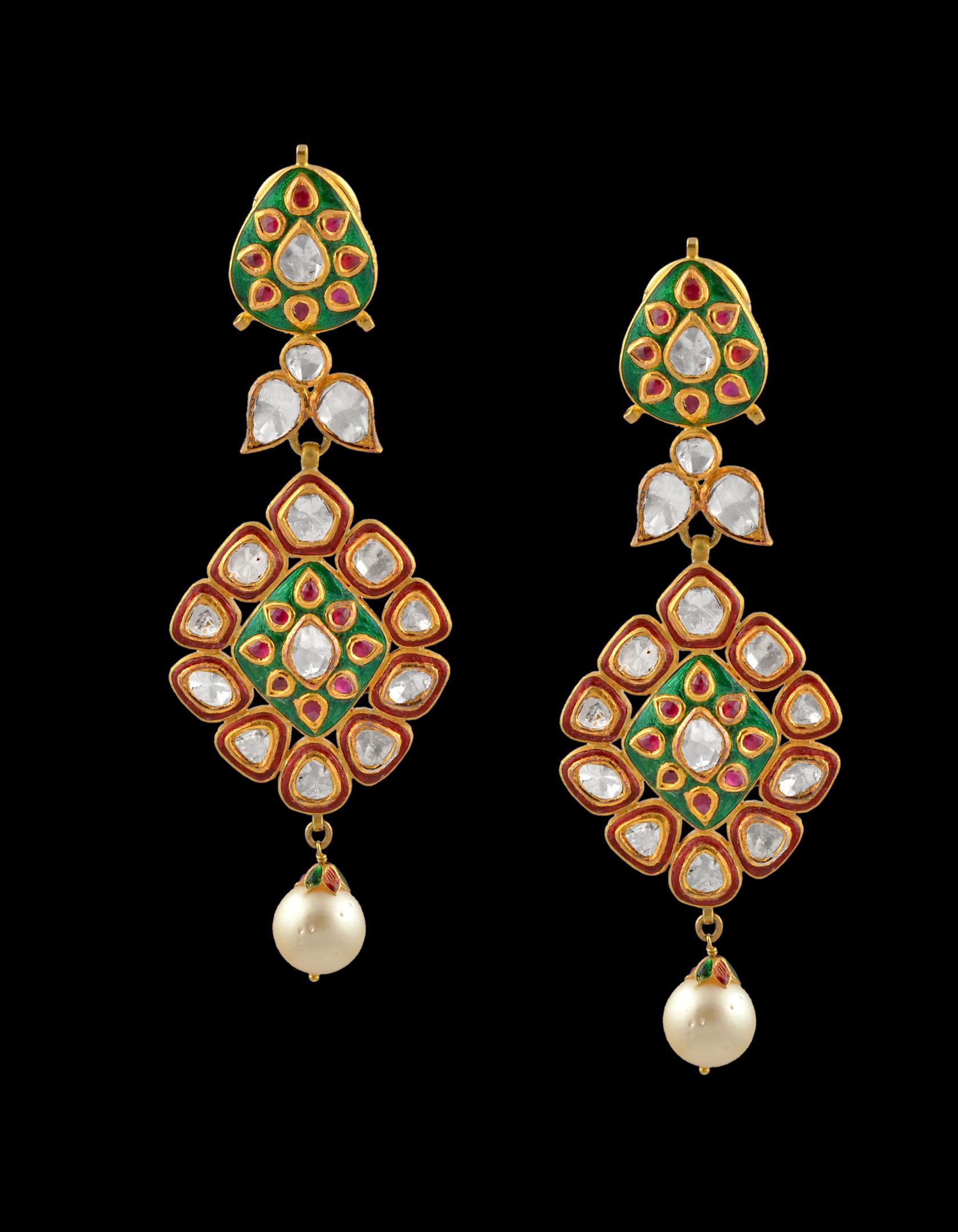 Mughal Magnificenct Traditional Kundan Polki Rose Cut Diamond 18 K Bridal Suite For Sale 1