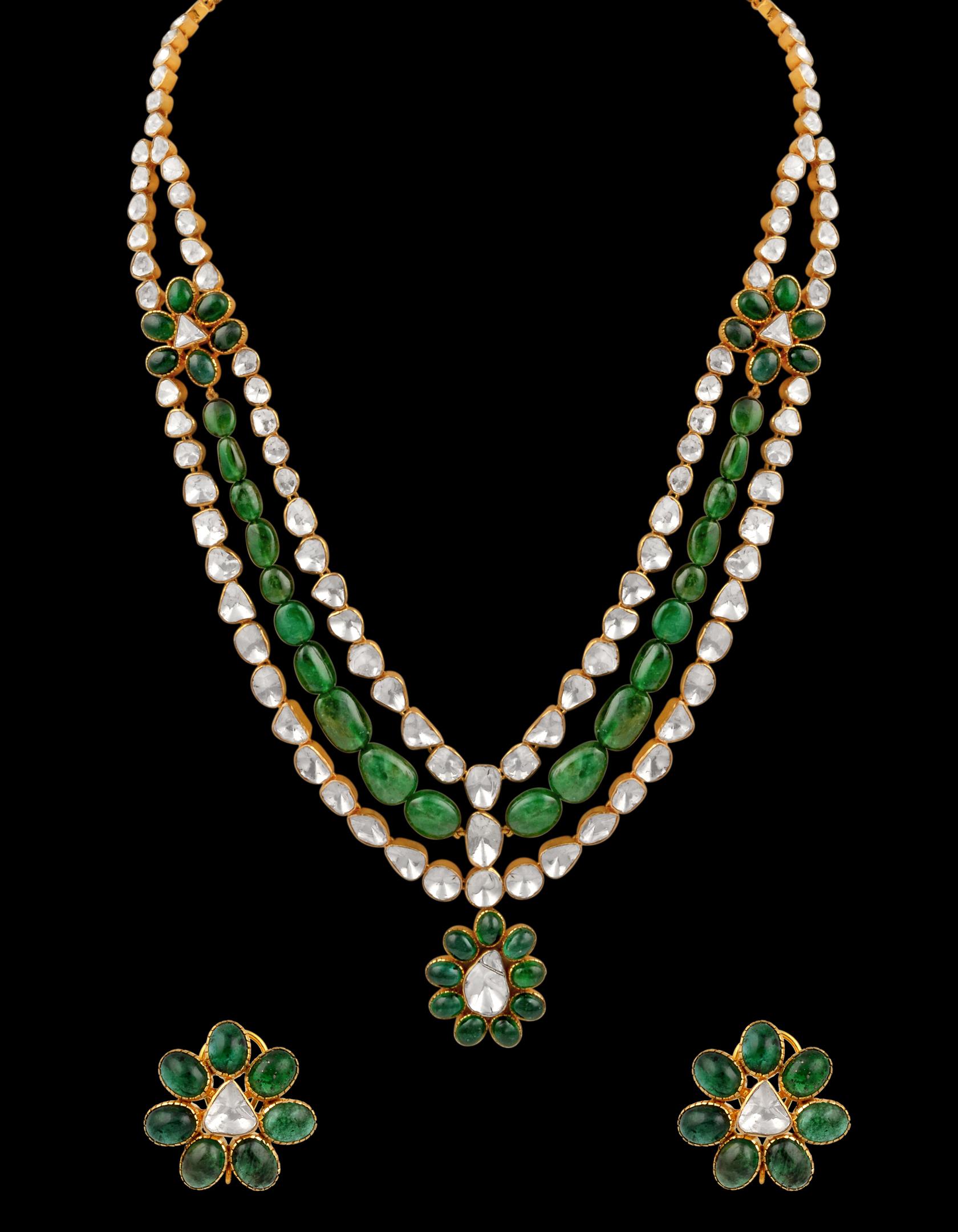 Mughal Magnificenct Traditional Rose Cut Diamond & Emerald 18 Kt YG Bridal Set 1