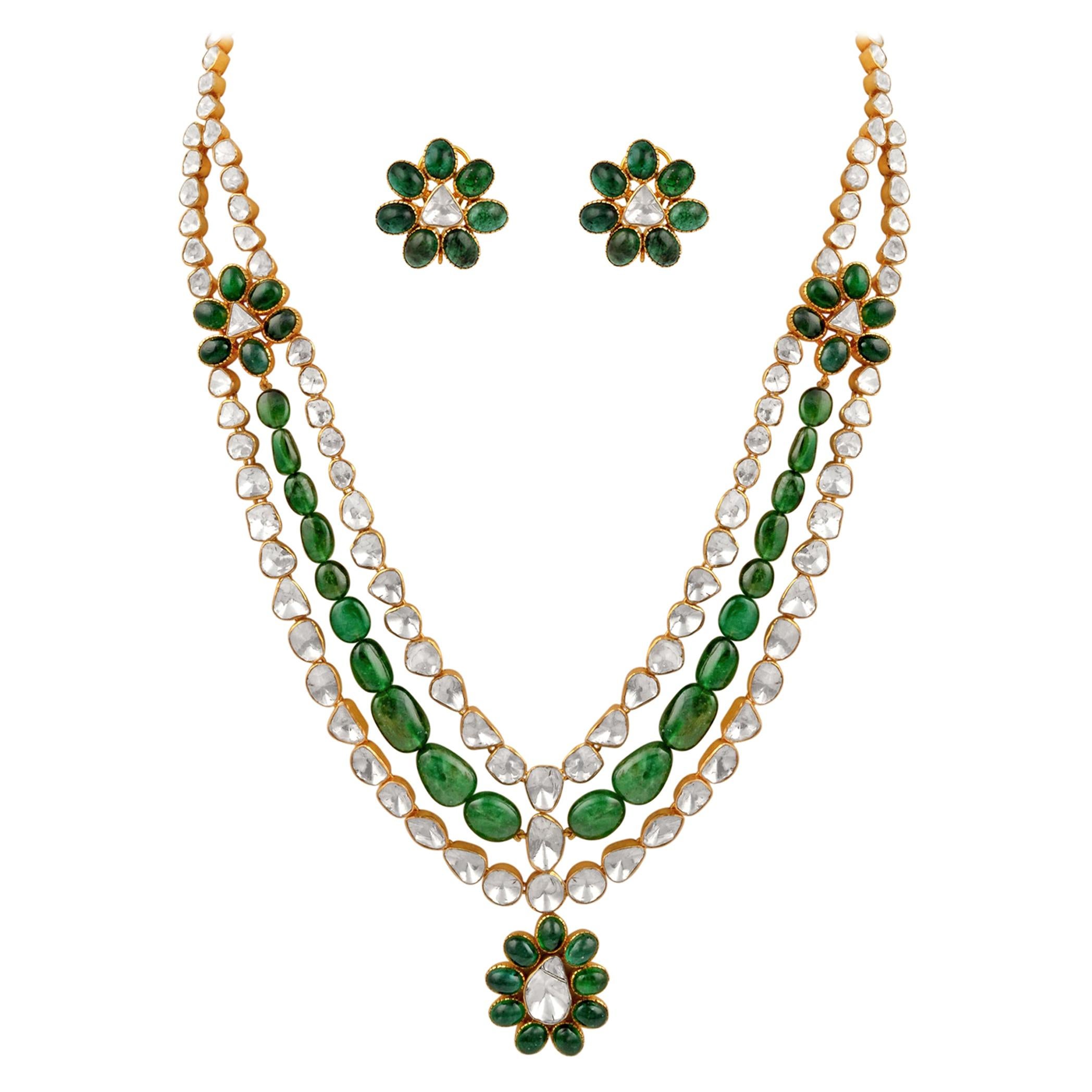 Mughal Magnificenct Traditional Rose Cut Diamond & Emerald 18 Kt YG Bridal Set