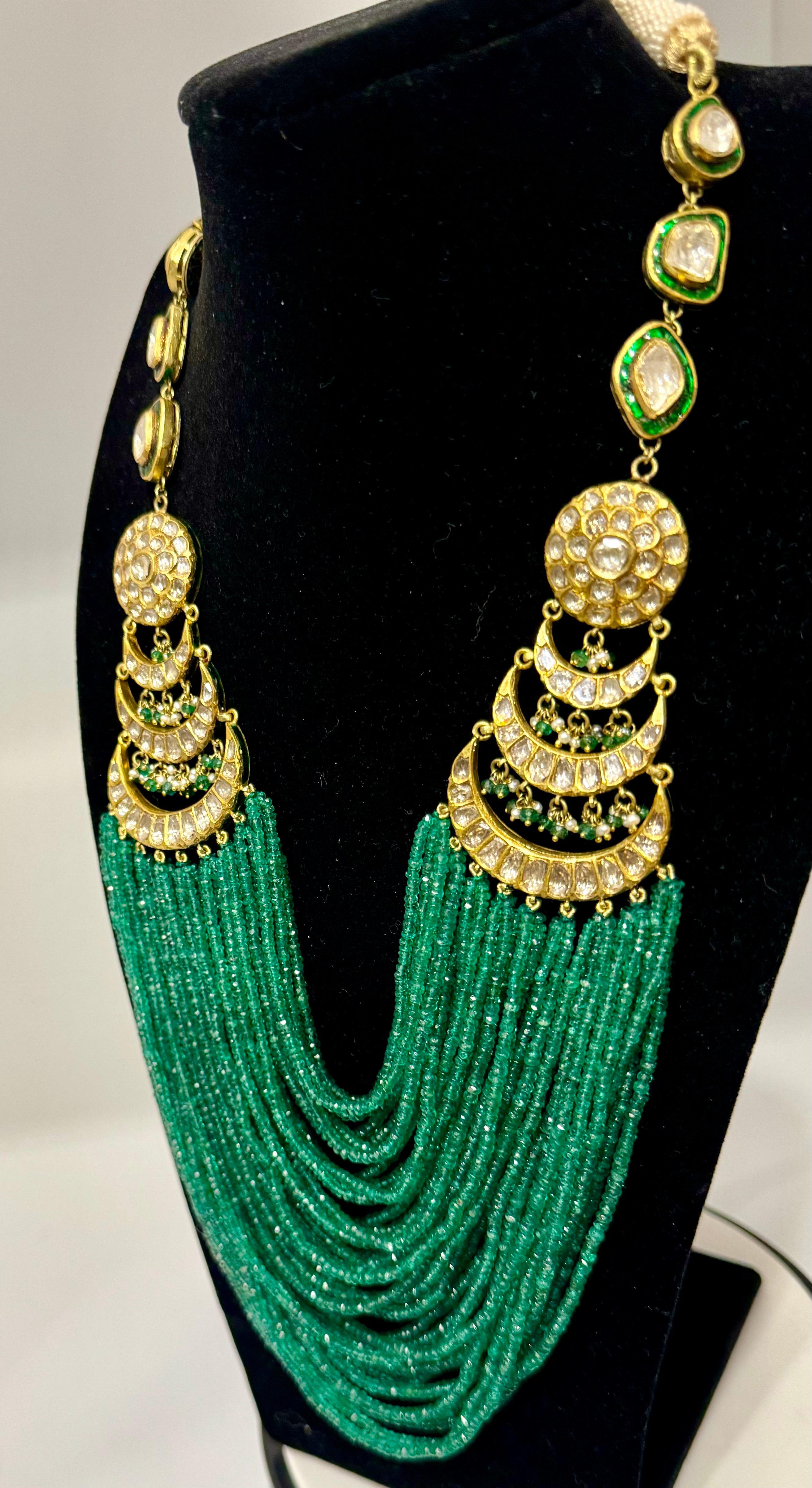 Mughal Magnificent Traditional Emerald Beads & Rose Cut Diamond Vintage Necklace For Sale 4