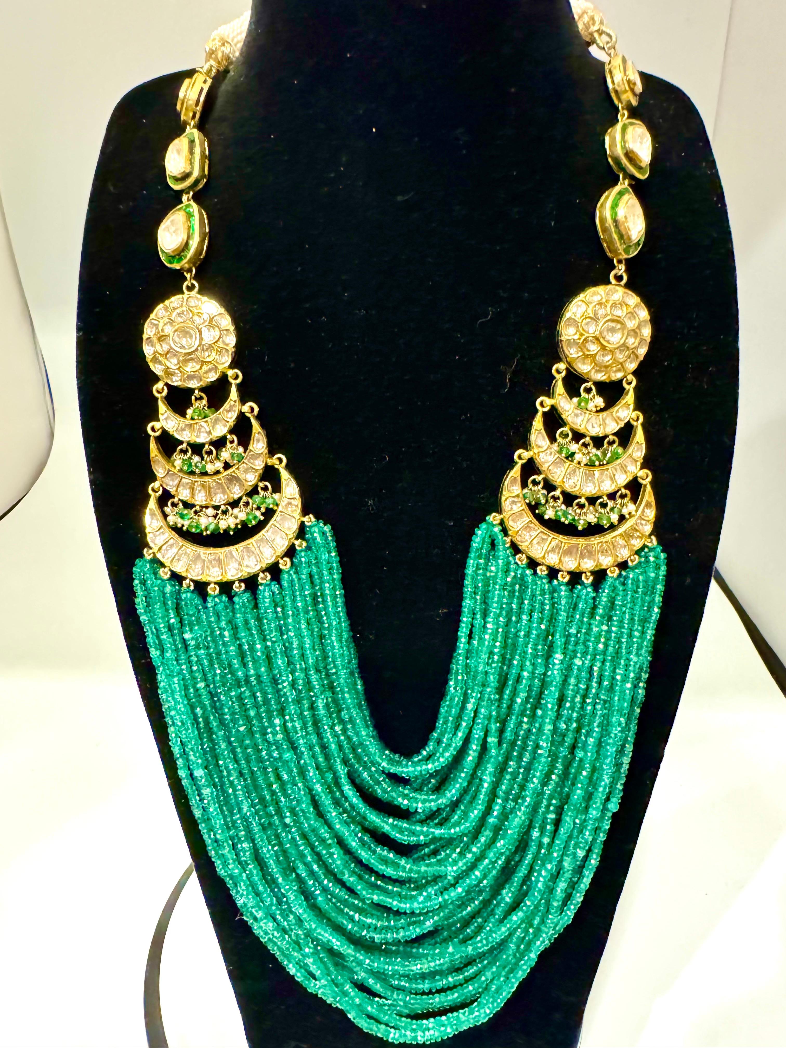 Mughal Magnificent Traditional Emerald Beads & Rose Cut Diamond Vintage Necklace For Sale 5