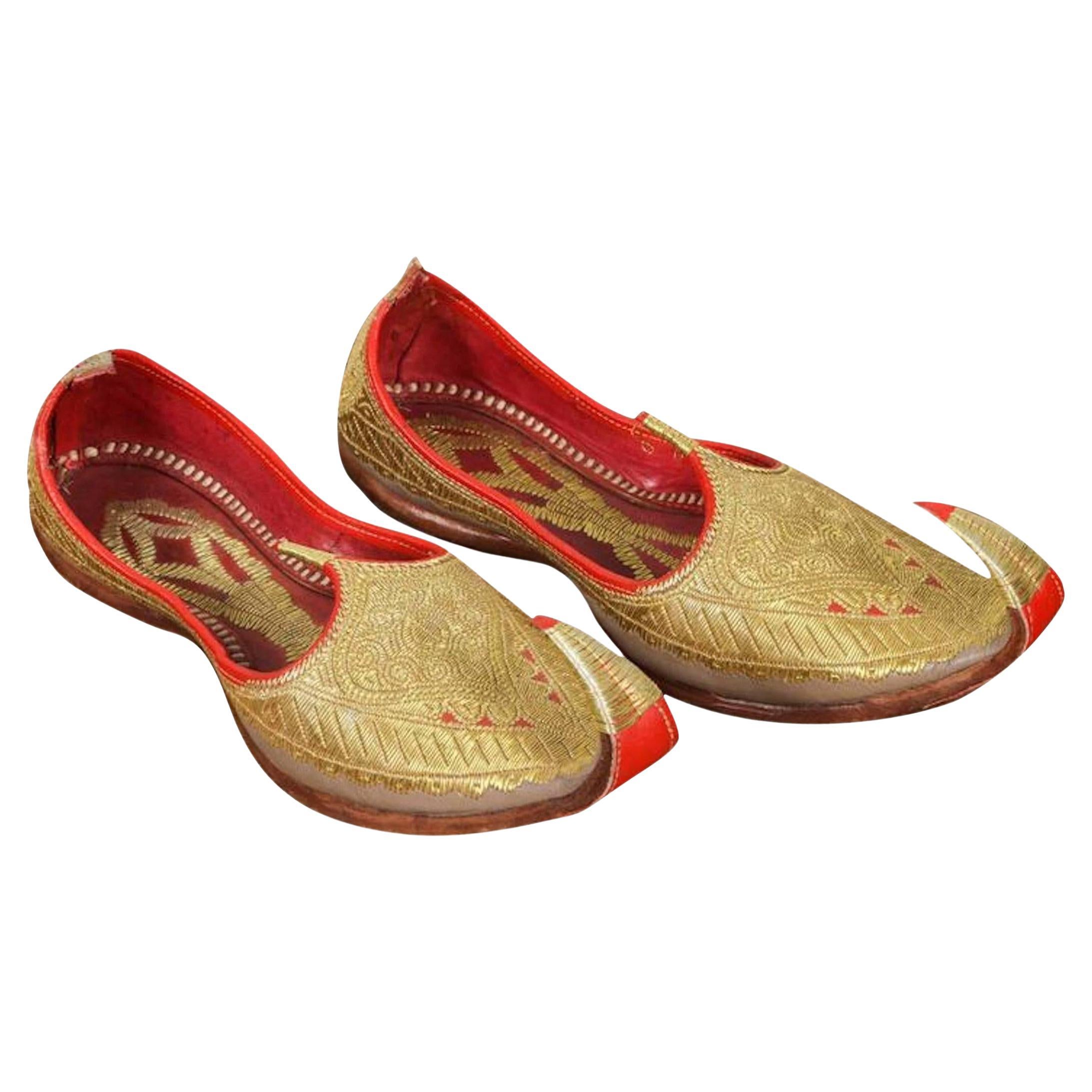 Mughal Moorish Gold and Red Embroidered Leather Shoes