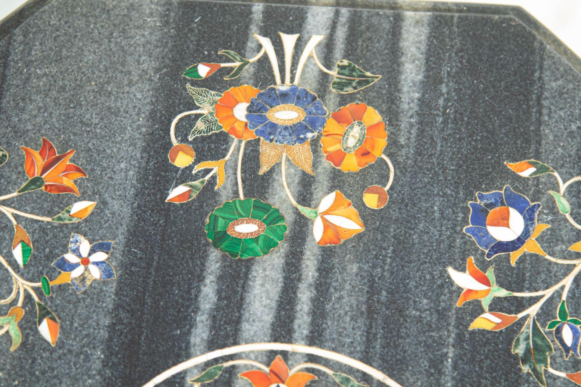 Mughal Rajasthani Mármol Negro Incrustación Pietra DURA Sobremesa India en venta 7