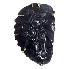 Mughal Revival 18K Gold geschnitzt Amethyst Floral Anhänger