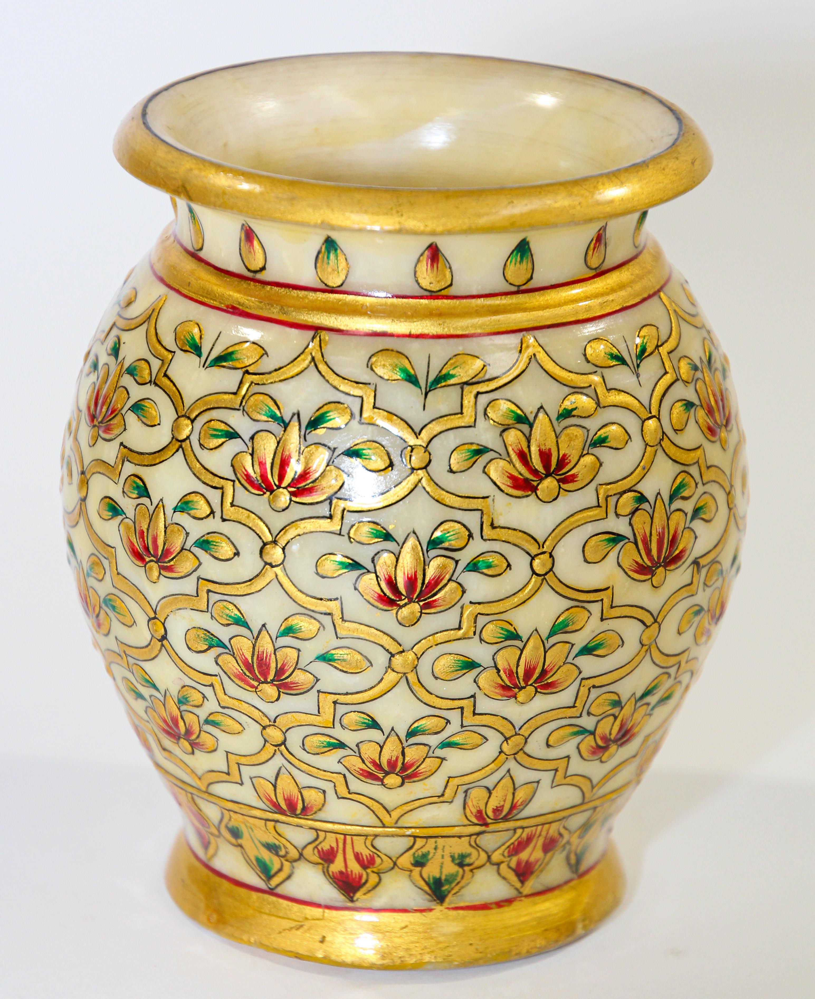 Mughal Style Makrana Marble Hand Painted Vase 3
