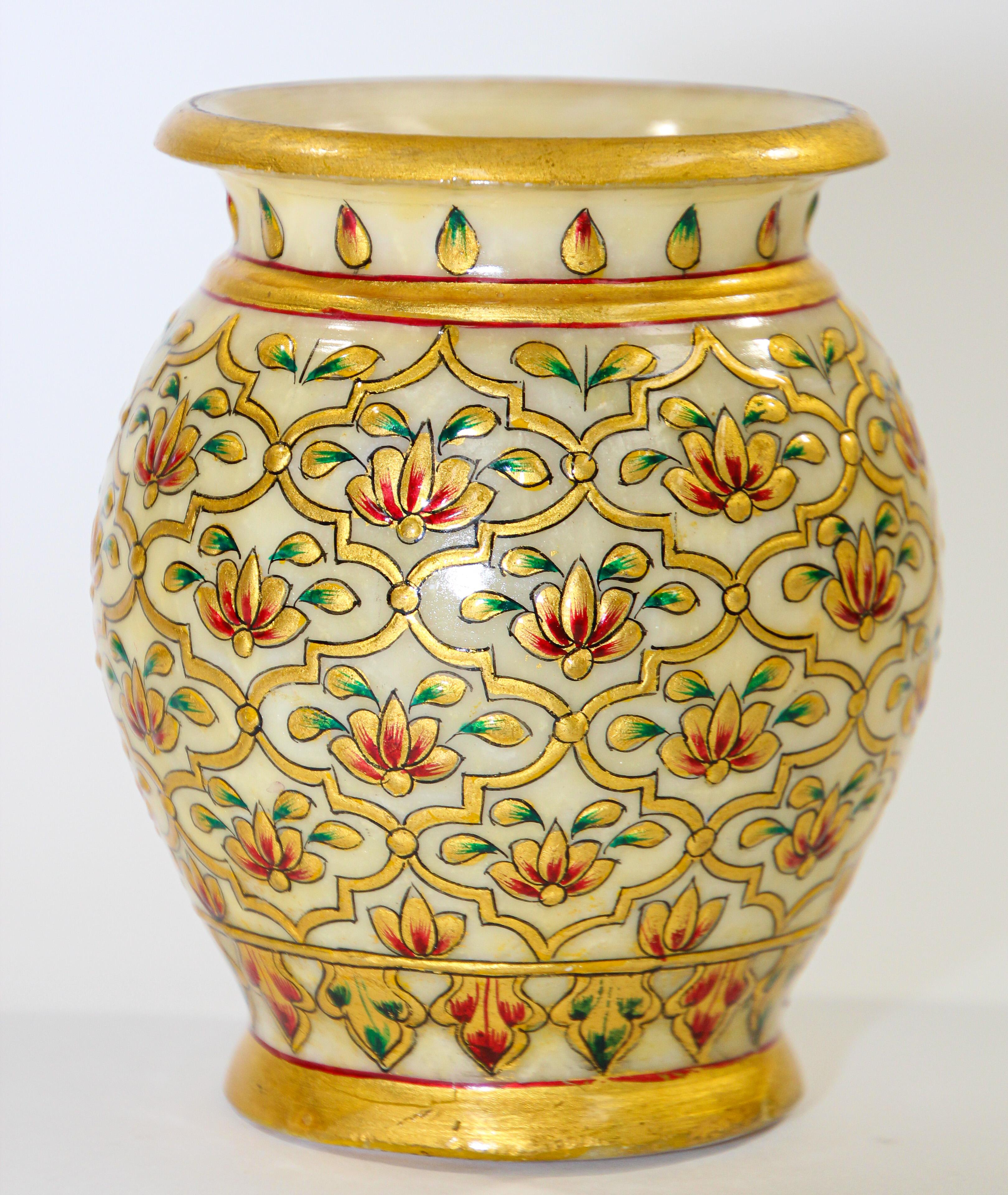 makrana marble vase