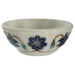Vintage Mughal Style Pietra Dura Marble Bowl with Stone Inlay, India, Mid-20th Century