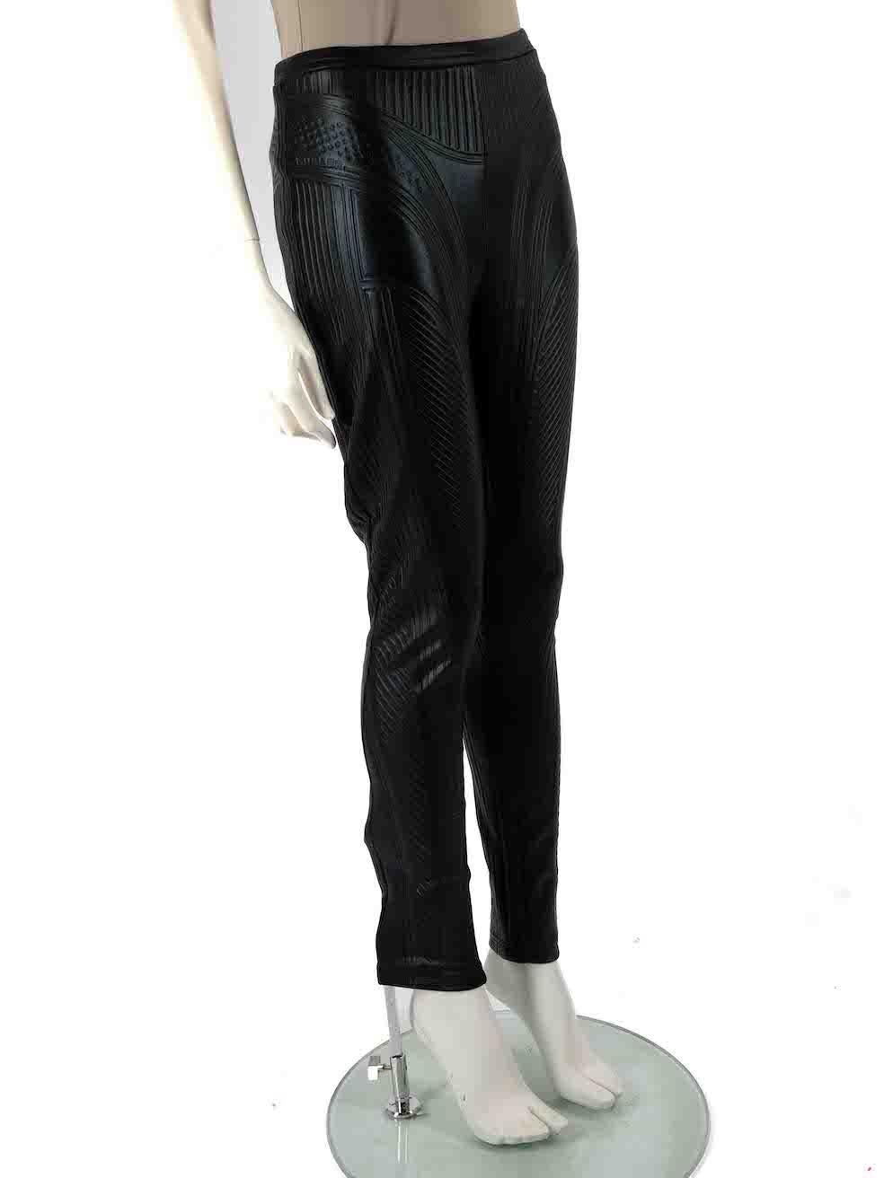 CONDITION is Very good. Hardly any visible wear to trousers. However, the brand label is missing on this used Mugler designer resale item.
 
 
 
 Details
 
 
 Black
 
 Polyester
 
 Leggings
 
 Embossed pattern
 
 High rise
 
 Iridescent effect
 
