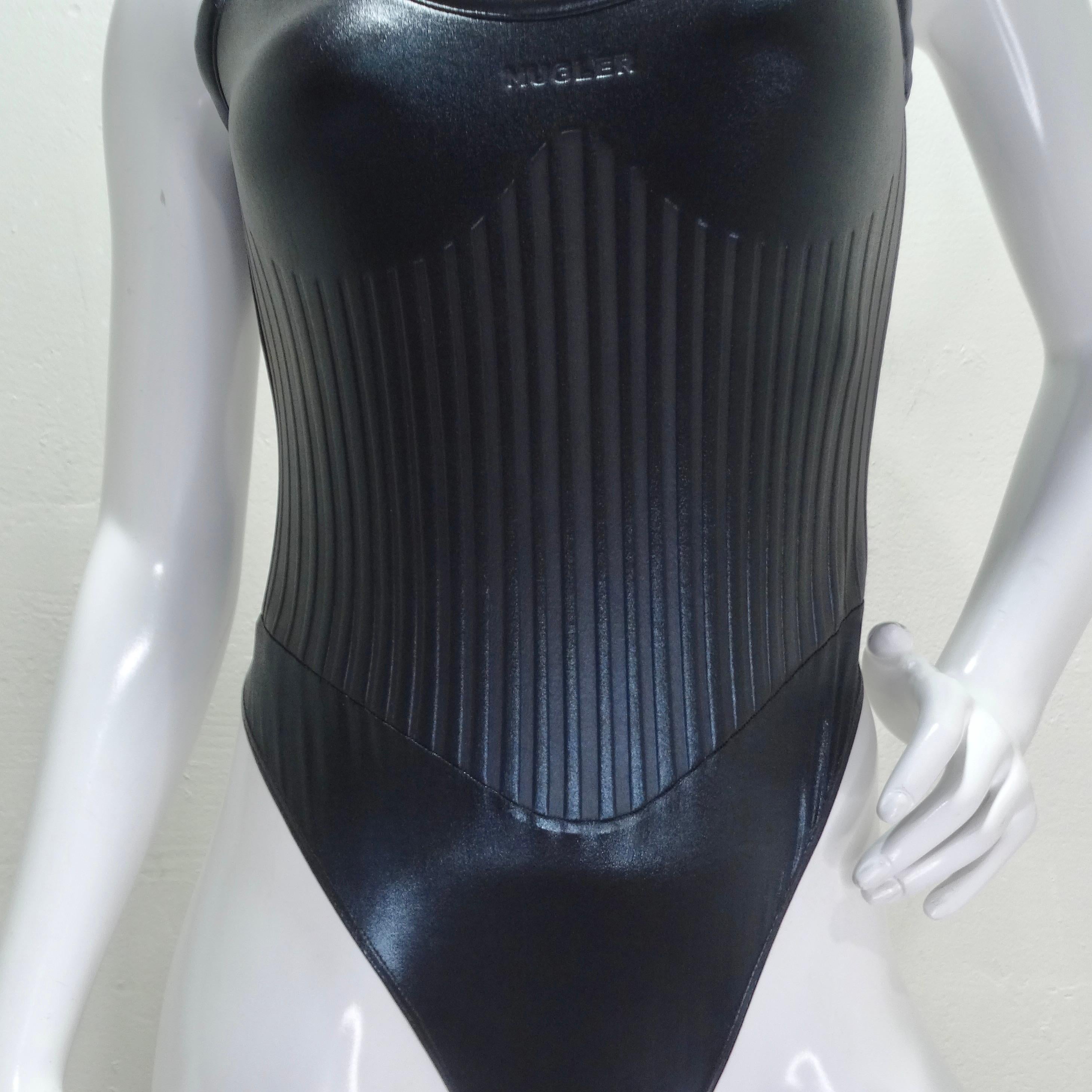 Mugler Schwarzer geprägter Scuba-Bodysuit mit Prägung im Zustand „Hervorragend“ im Angebot in Scottsdale, AZ