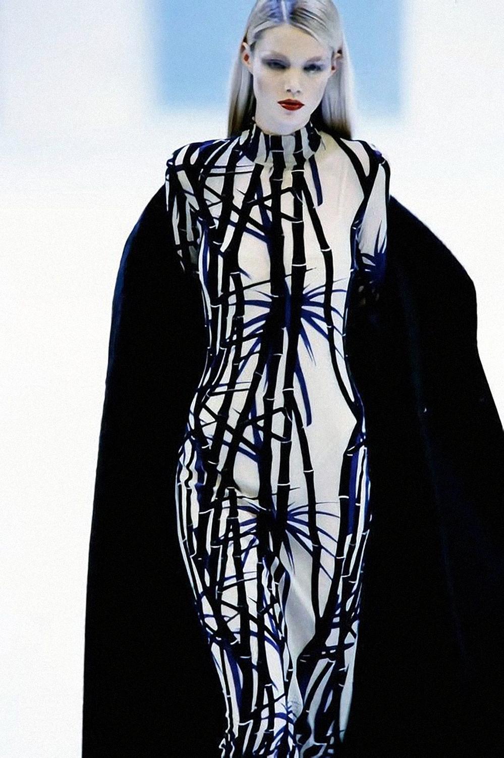 Noir MUGLER FW 1998 Sexy en vente