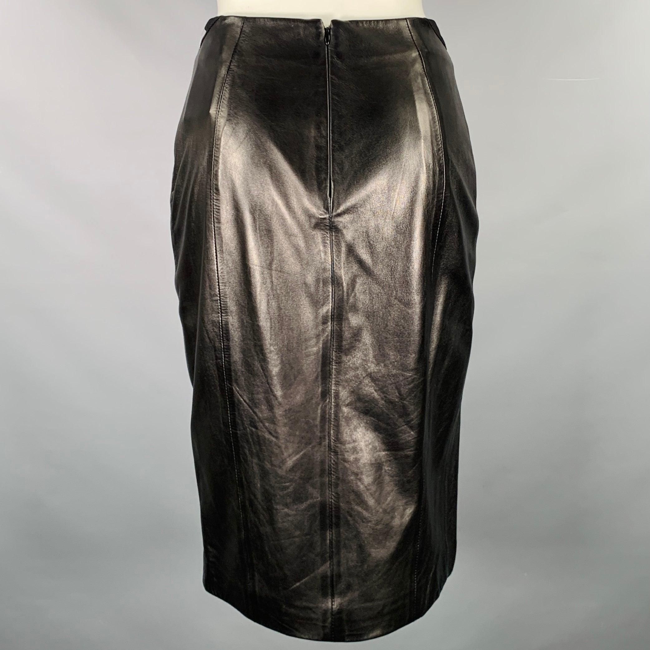 MUGLER Size 0 Black Lamb Skin Pencil Below Knee Skirt In Excellent Condition For Sale In San Francisco, CA