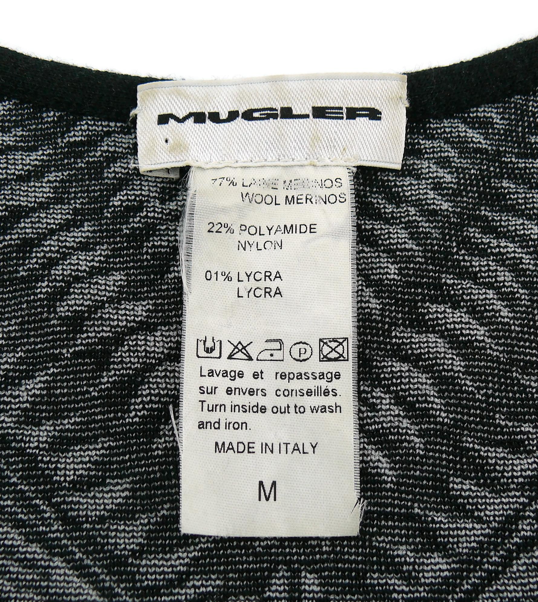 Mugler Vintage Schwarz-weißes kinetisches Vintage-Strickkleid im Angebot 2