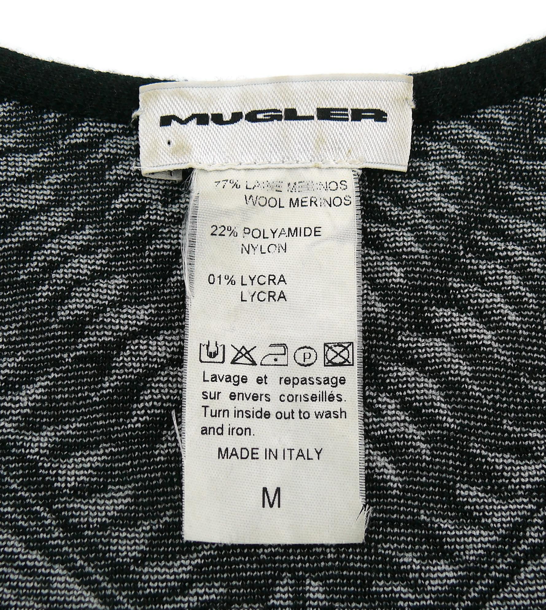 Mugler Vintage Black & White Kinetic Knitted Dress In Good Condition In Nice, FR