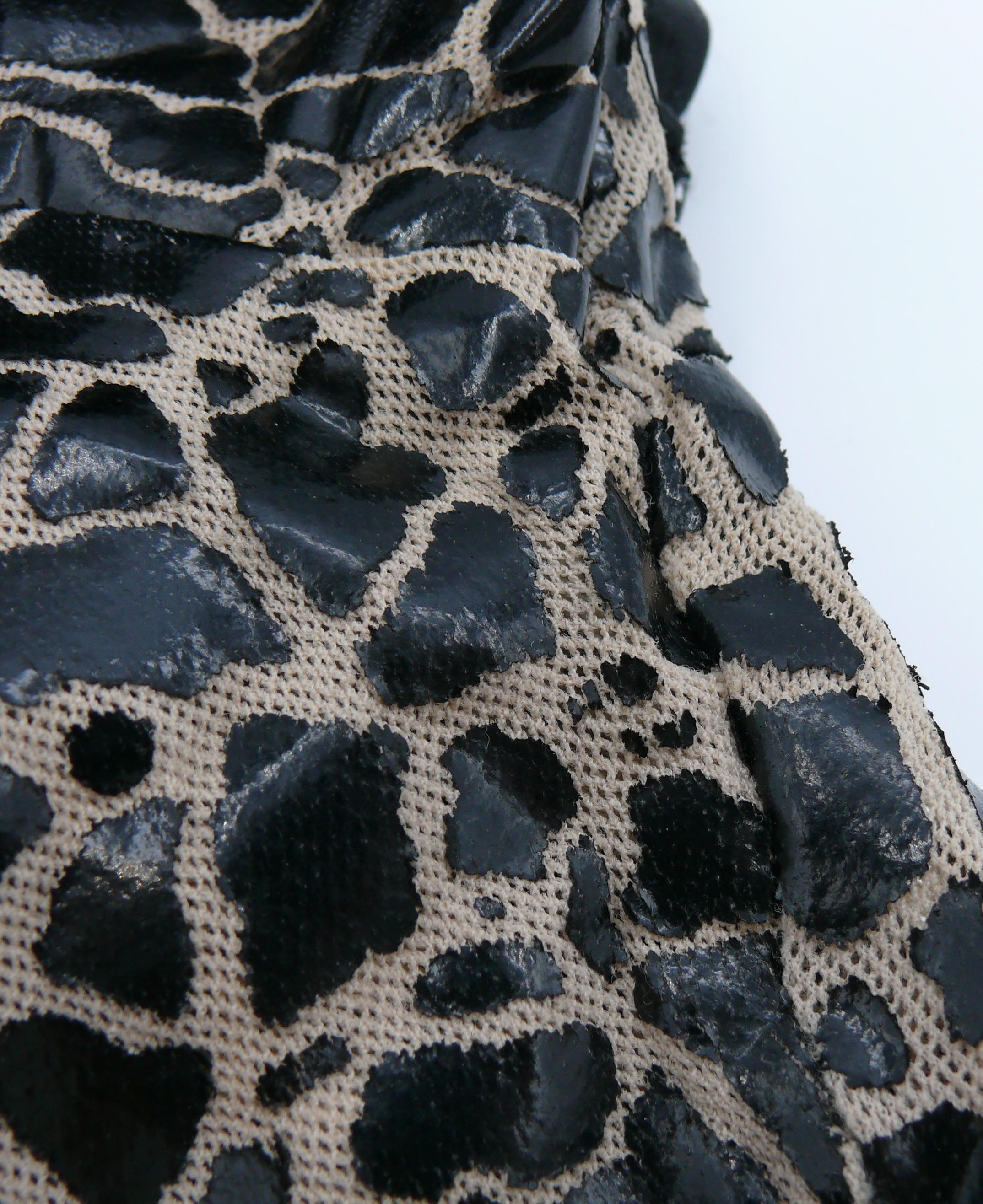 MUGLER Ensemble vintage en maille couleur chair avec motif craquelé noir, Taille M en vente 10
