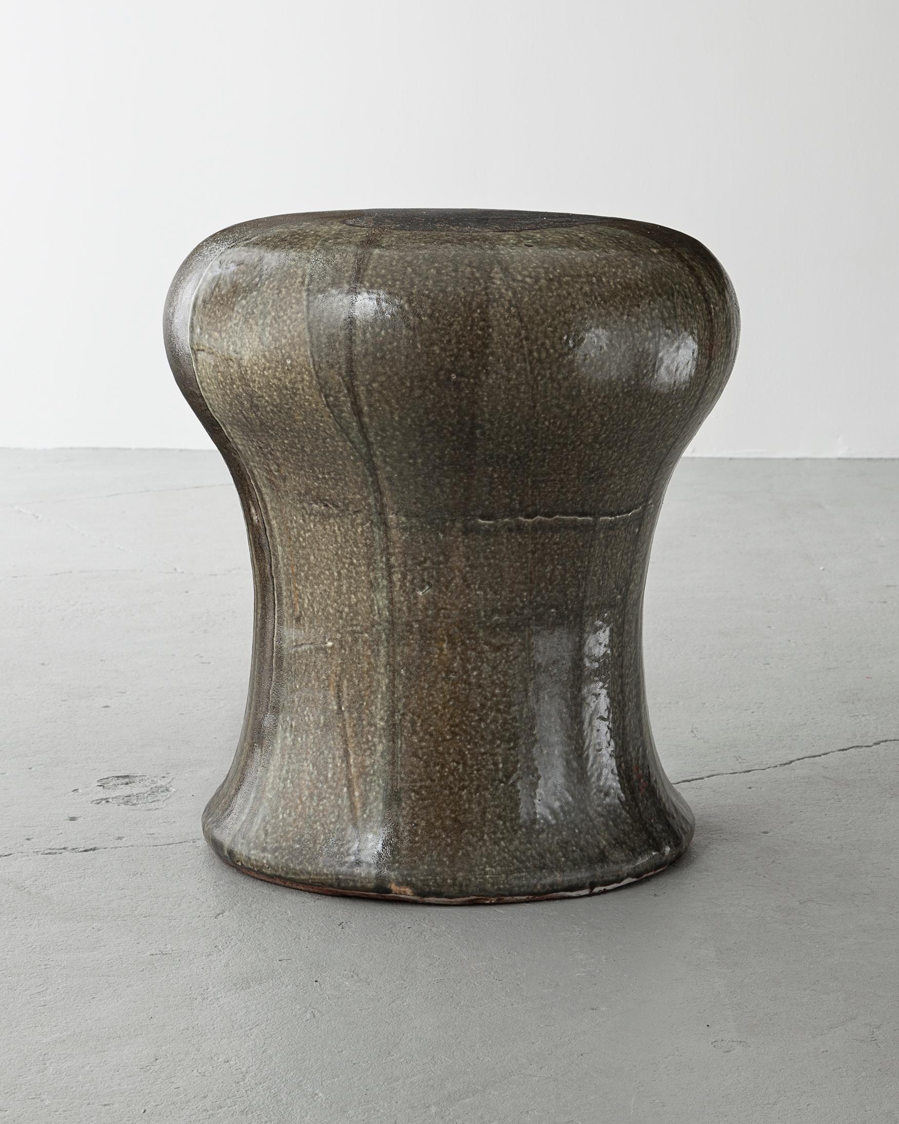 Mugwort Mushroom Series stool in grayish-blue-powdered-celadon glazed ceramic with one bronze spot. Designed and made by Hun-Chung Lee, Korea, 2012.
   