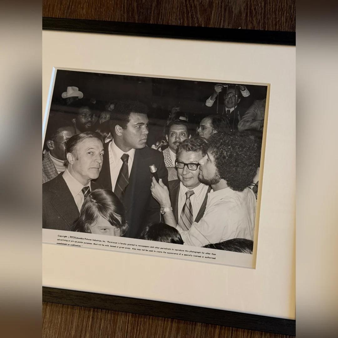 Muhammad Ali als Cassius Clay (1975) im Zustand „Hervorragend“ im Angebot in London, GB