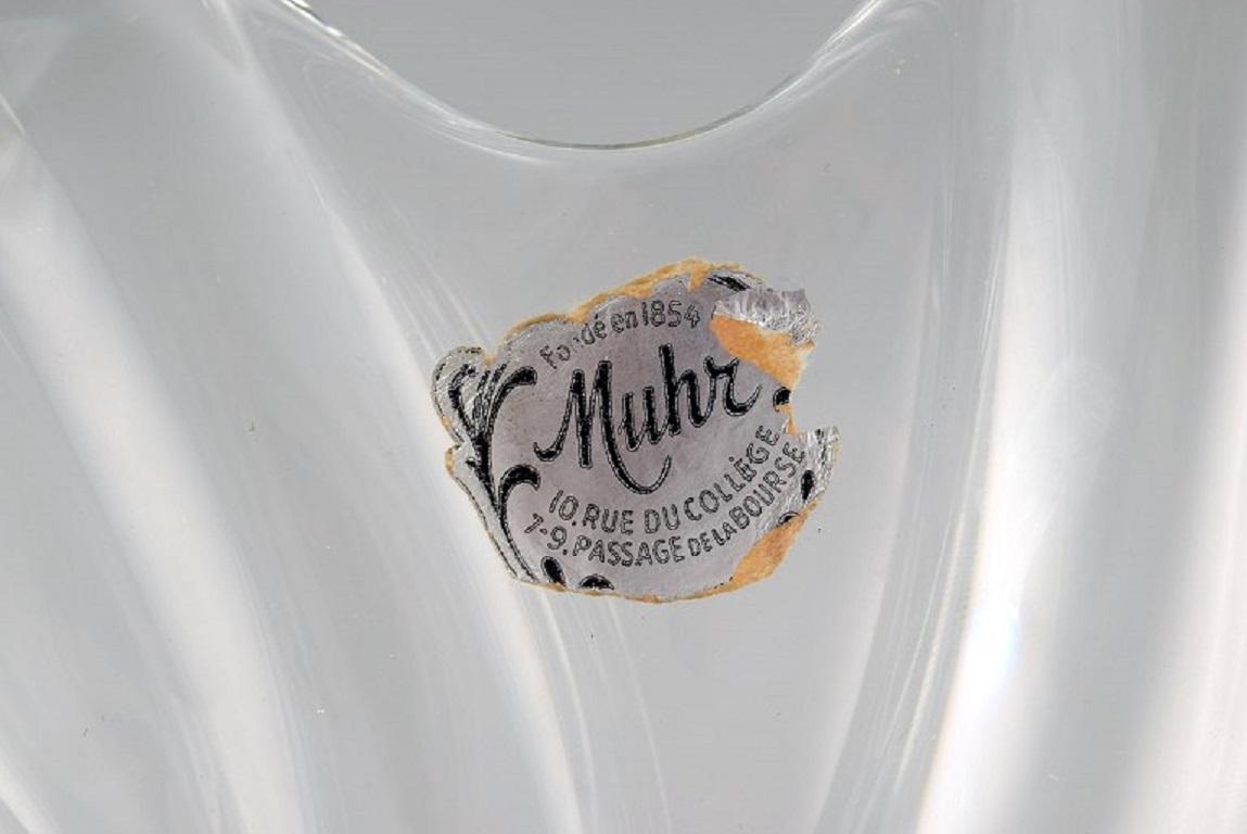 Muhr, Frankreich, große Schale aus klarem Mouth-Blown-Kunstglas mit wellenförmigem Rand, 1970er Jahre (Glaskunst) im Angebot