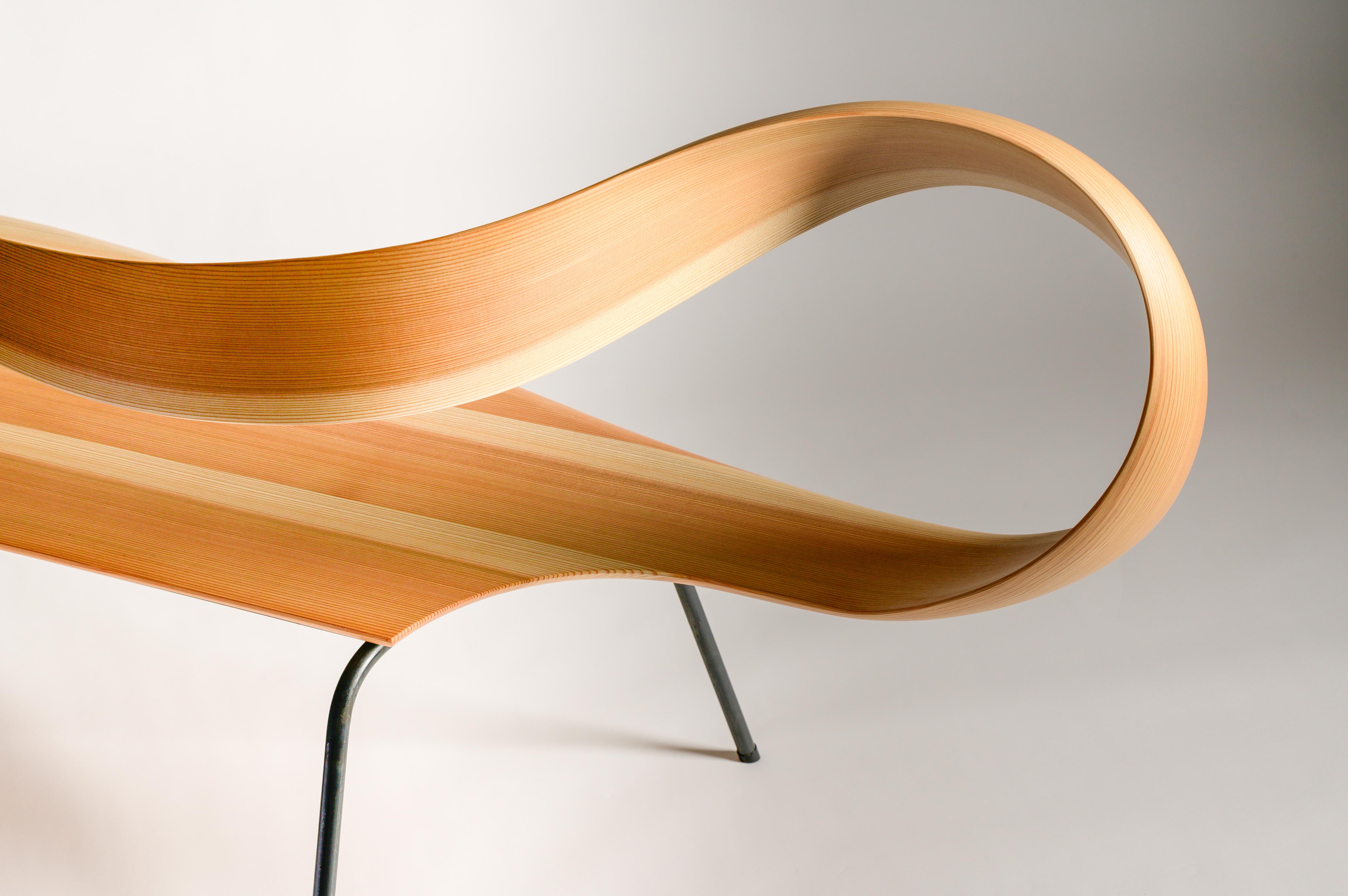 Bois Muji 2 Seater Chair Chaise en bois courbé de style contemporain japonais en vente