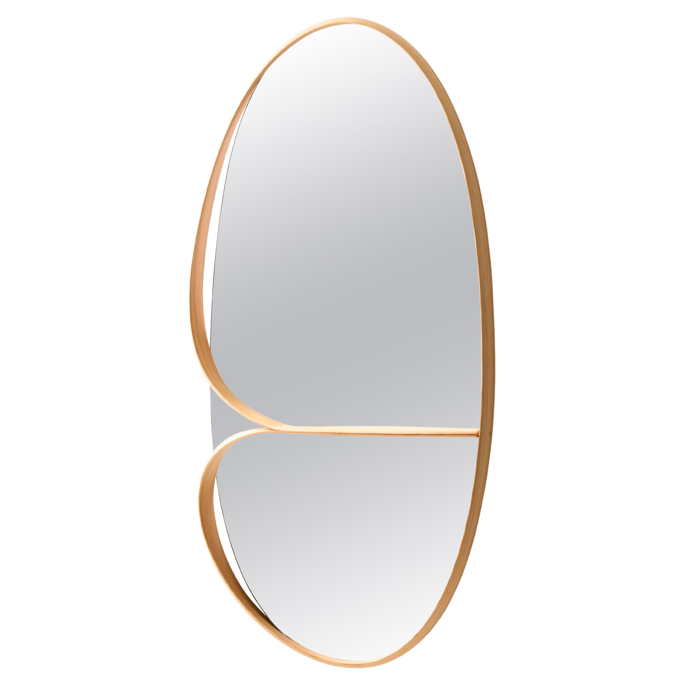 Muji Specchio da parete in stile contemporaneo giapponese Scultura in legno curvato in vendita