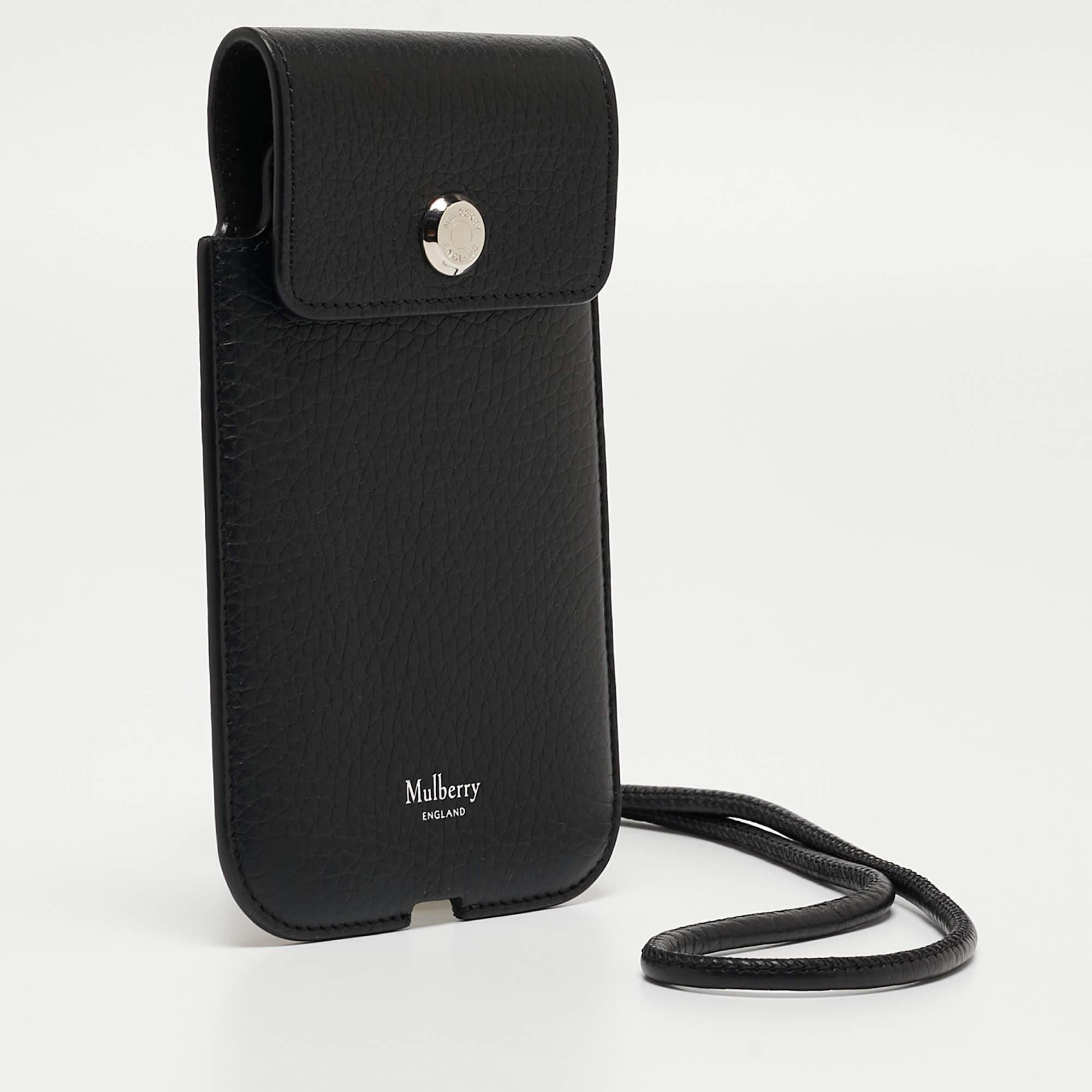 Mulberry Black Leather Strap Phone Case In Good Condition For Sale In Dubai, Al Qouz 2