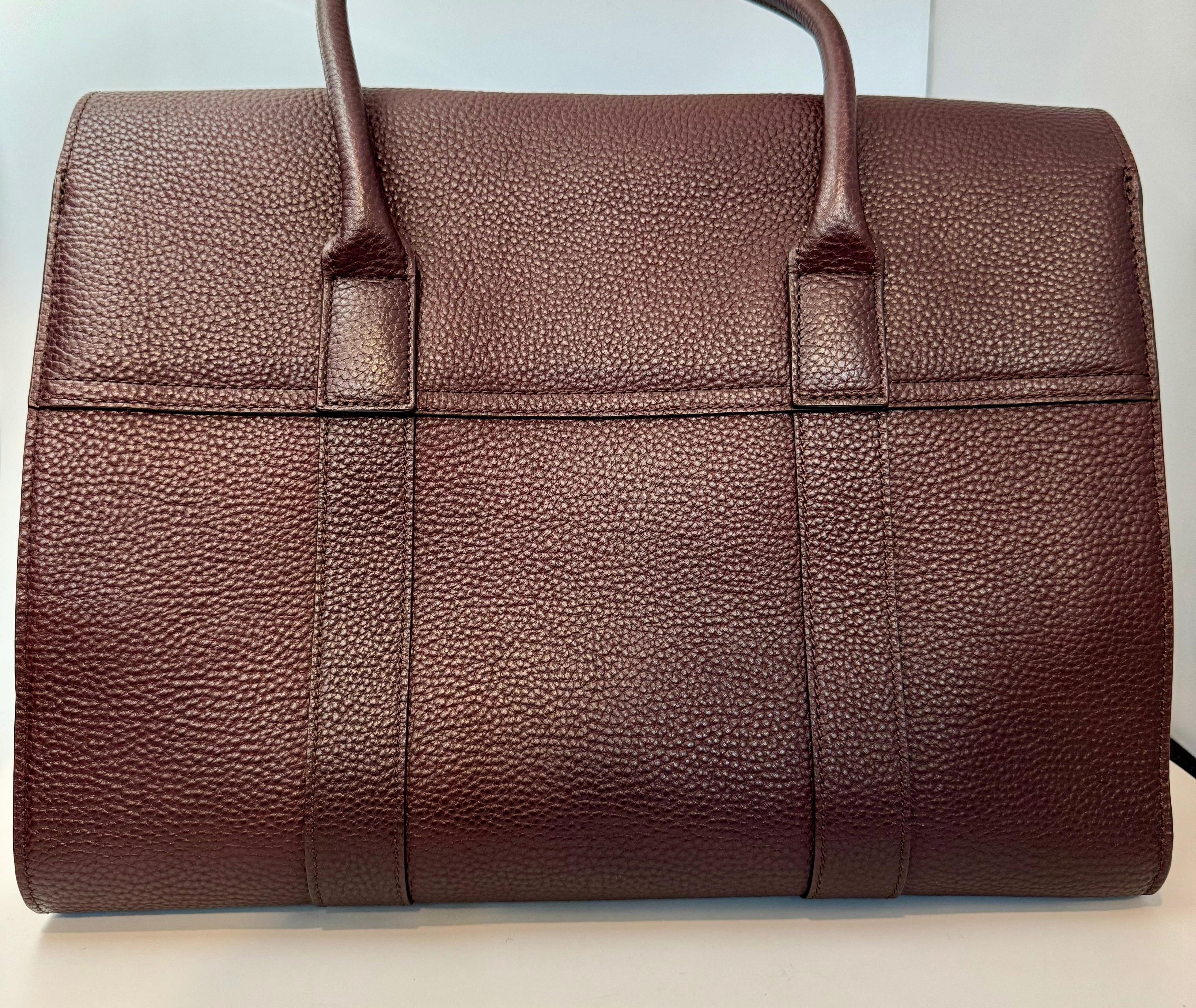 MULBERRY Classic Bayswater bag in grained leather with double handle , Large New For Sale 4
