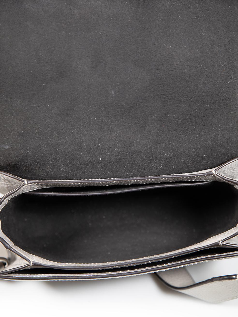 Mulberry Utility Postman's Umhängetasche aus grauem Leder in Grau im Angebot 1