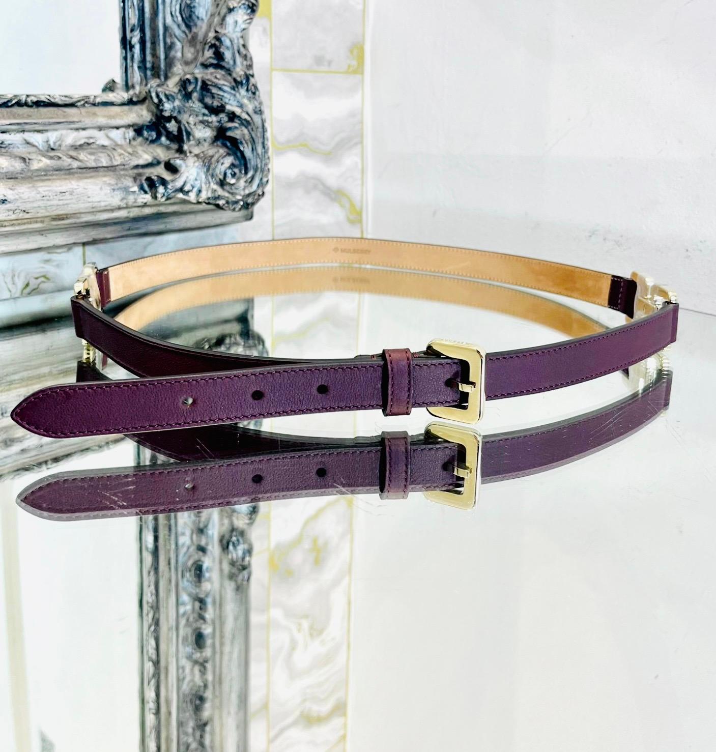 Mulberry Leather Belt

Purple belt designed with adjustable, gold buckle closure with 'Mulberry' engravement.

Detailed with signature 'Tree' logo engraved buckle on either side of the belt.

Size – 95cm

Condition – Excellent

Composition –