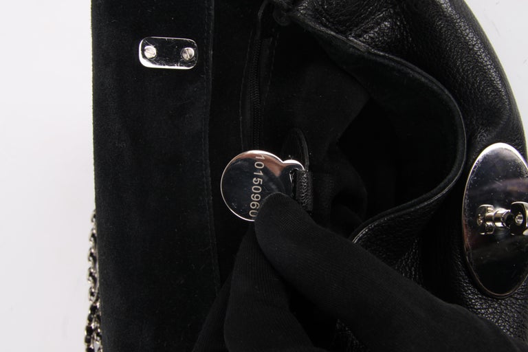 mulberry lily small black