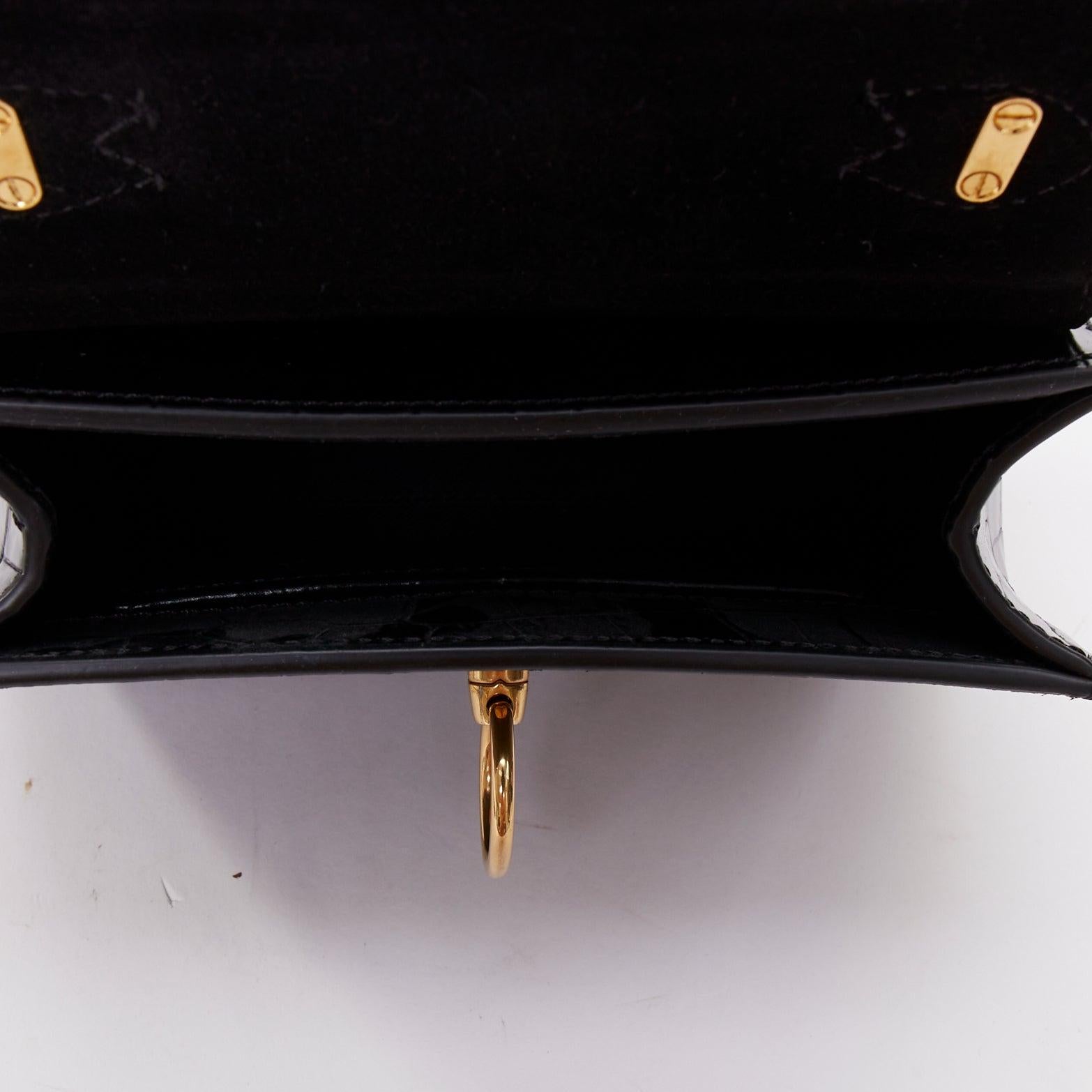 MULBERRY Micro Seaton schwarzes geprägtes Rindsleder goldenes Drehverschluss-Logo Crossbody Bag im Angebot 4