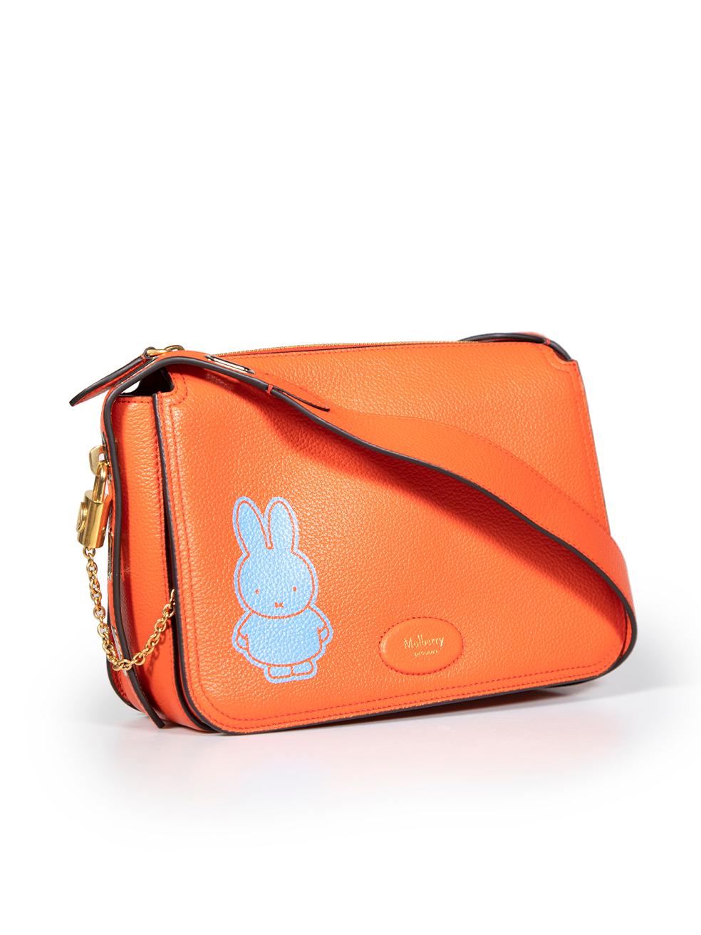 CONDITION is Never worn, with tags. No visible wear to bag is evident on this new Mulberry x Miffy designer resale item. This item comes with original dust bag.
 
 
 
 Details
 
 
 Mulberry x Miffy
 
 Model: Billie
 
 Orange
 
 Leather
 
 Crossbody