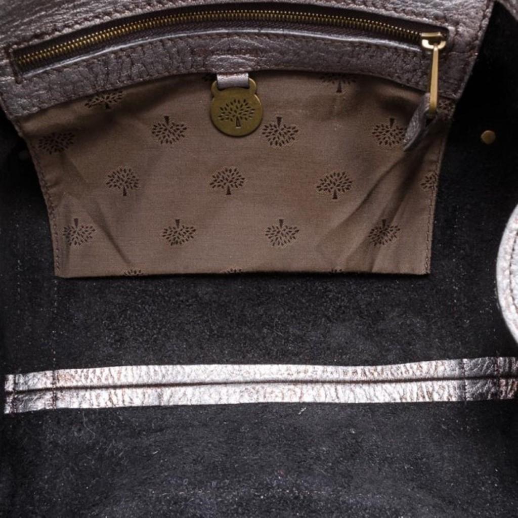 Mulberry Pewter Emmy Shoulder Bag In Good Condition In Dubai, Al Qouz 2