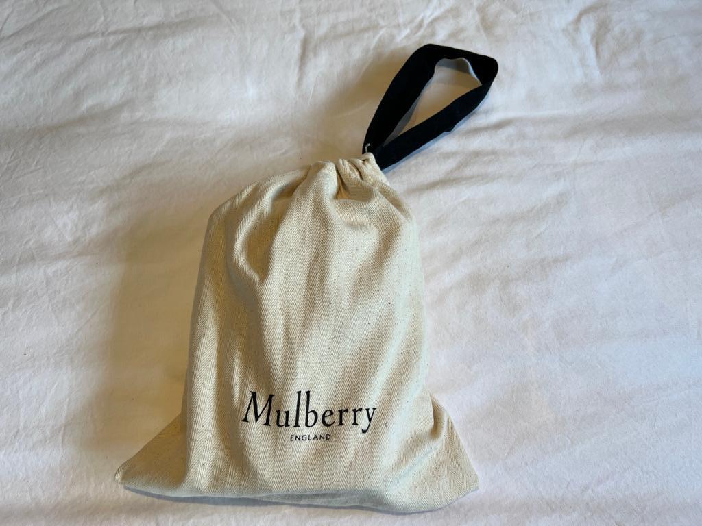 Mulberry Small Darley Handbag in Midnight, Red and White Silky Calf Geo-Floral For Sale 2