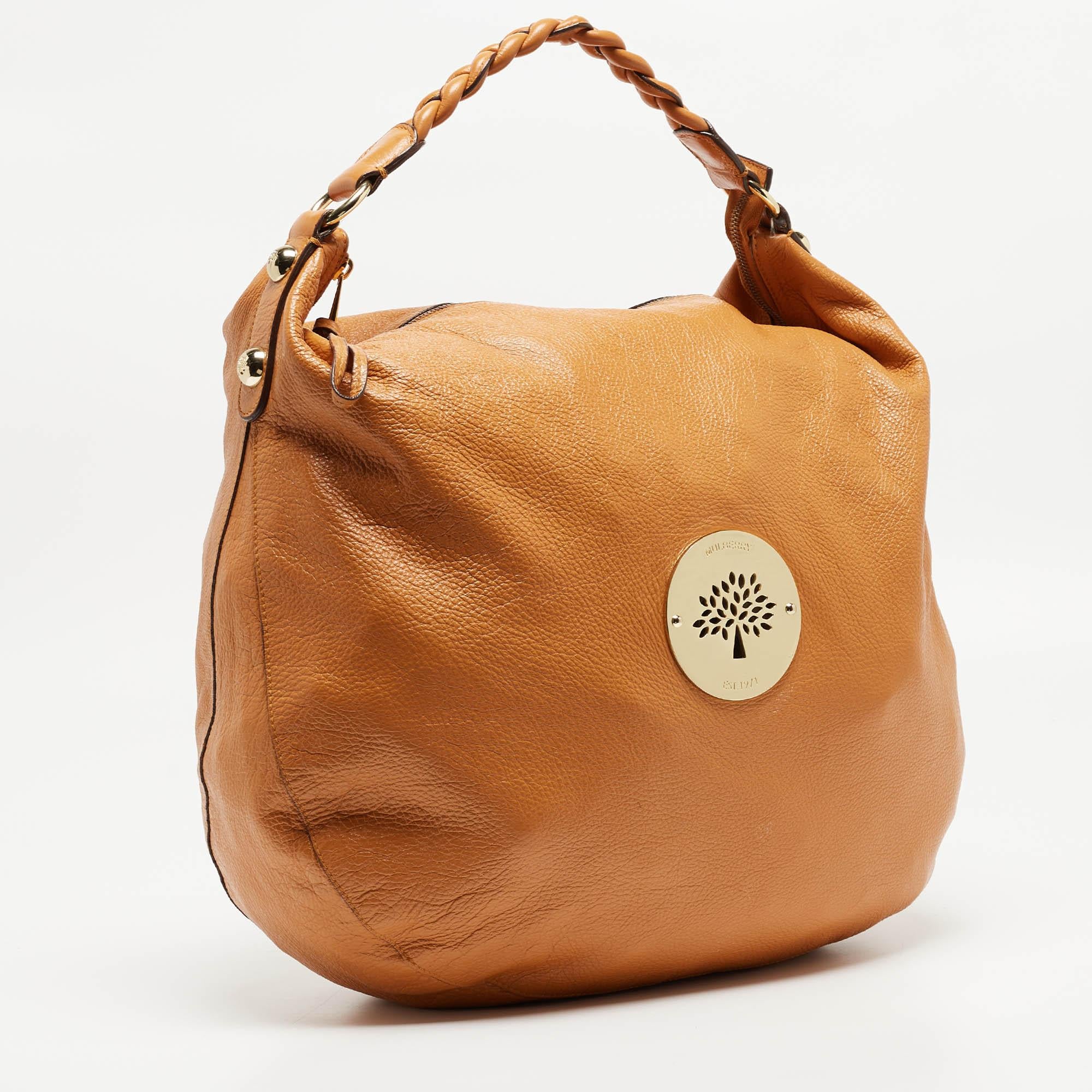 Mulberry Tan Leather Large Daria Hobo In Good Condition In Dubai, Al Qouz 2