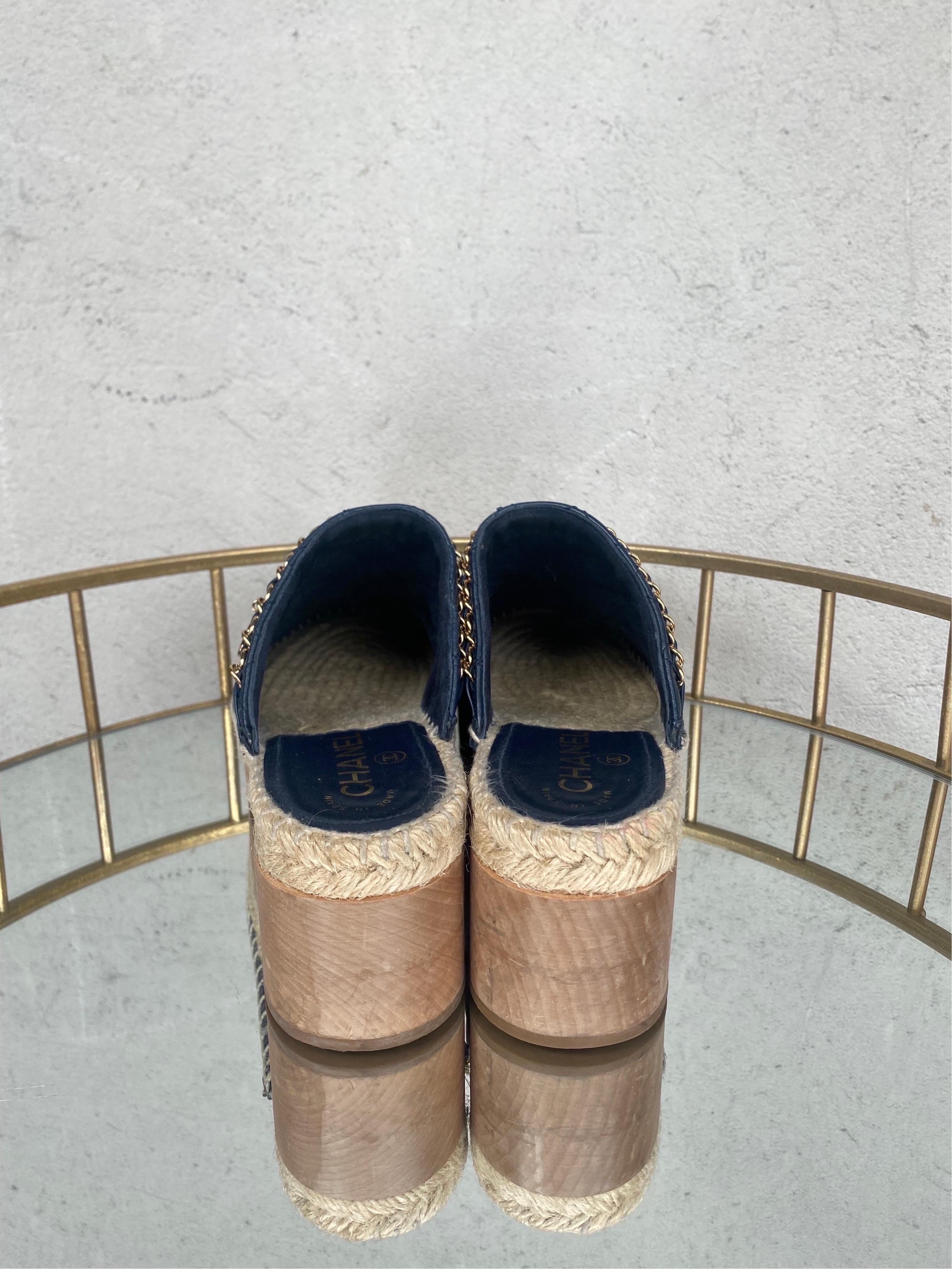 Women's or Men's Mules clogs Chanel For Sale