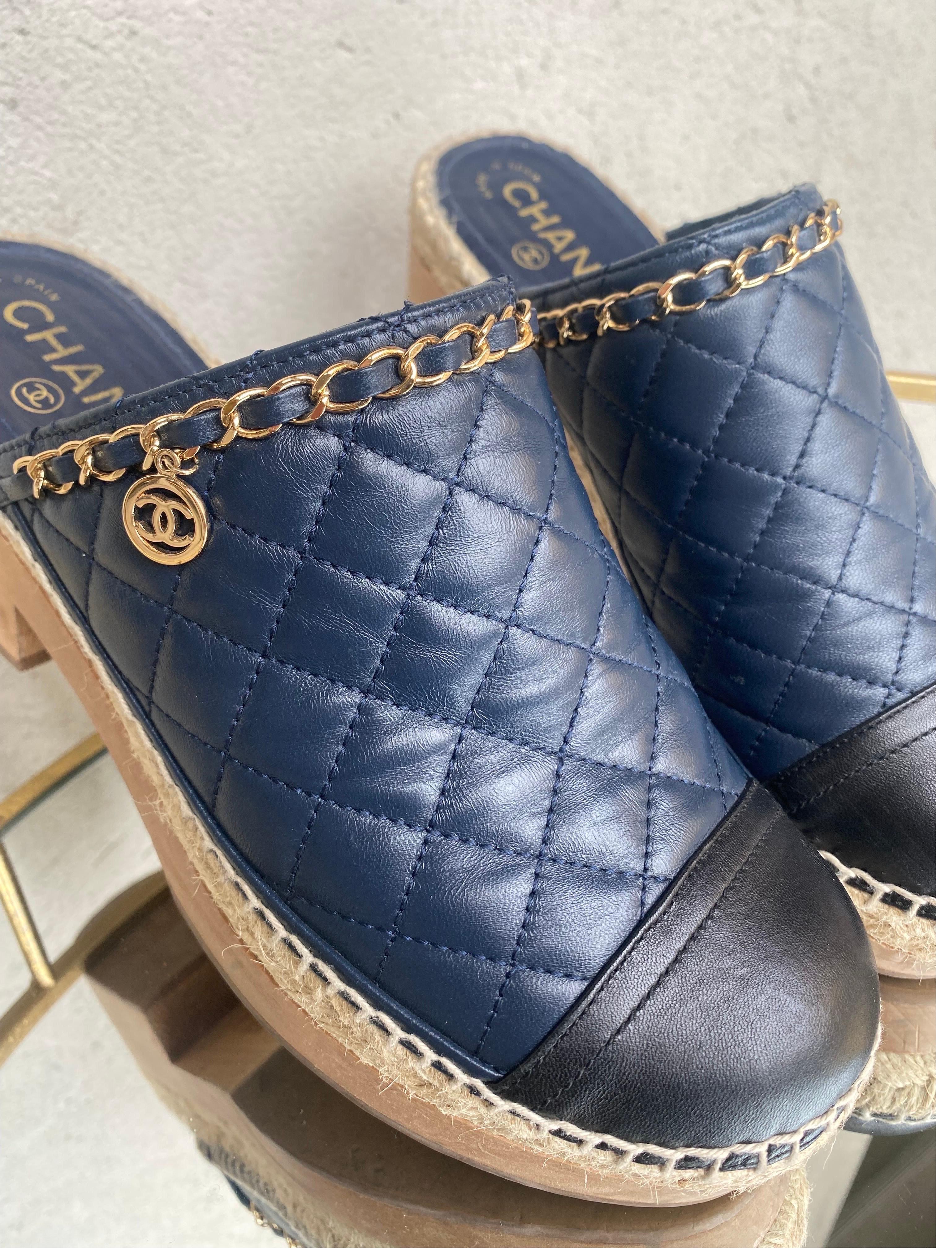 Mules clogs Chanel For Sale 5