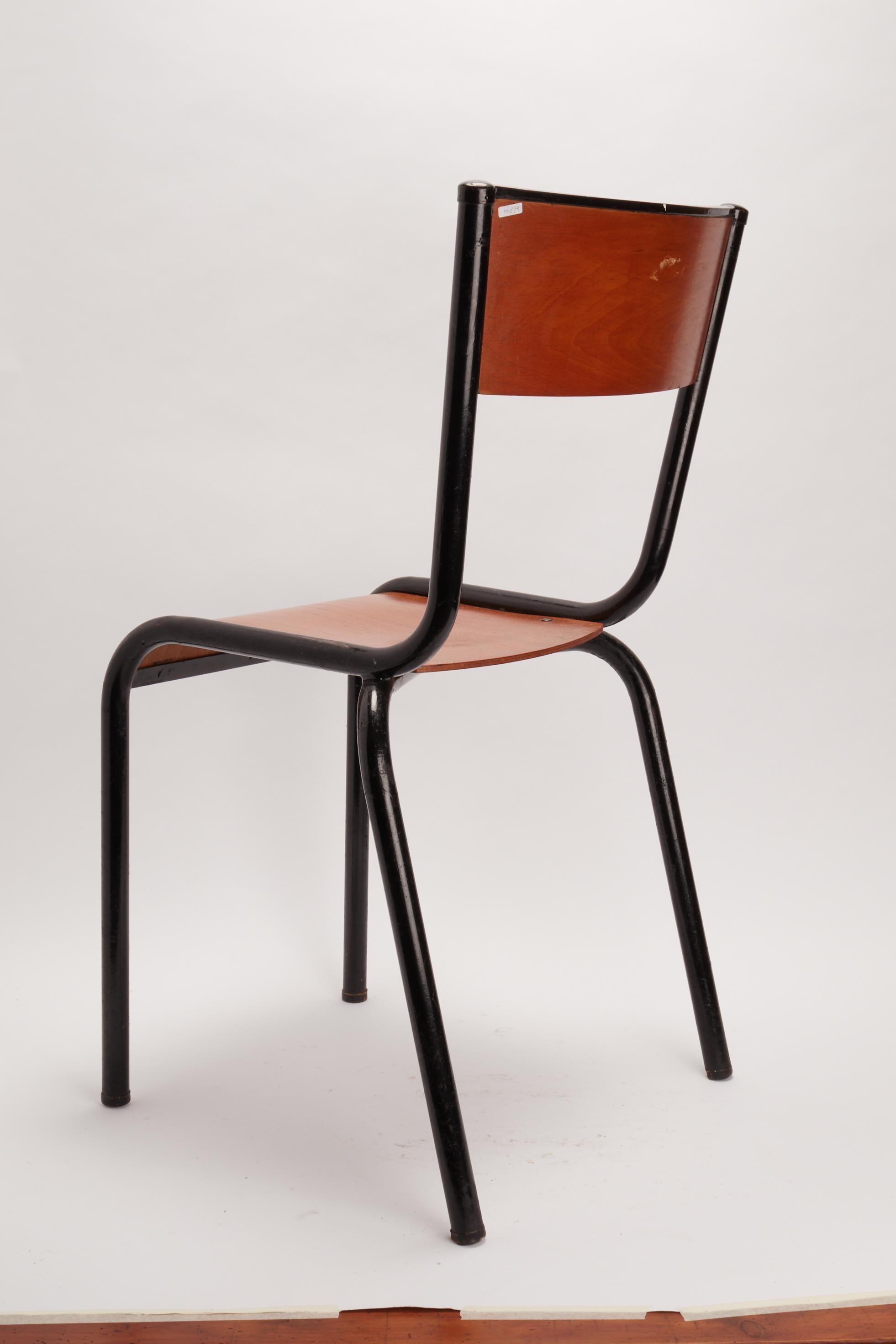 Mullca 511 Stuhl Designer Gaston Cavaillon, Frankreich, 1950 (Eisen) im Angebot