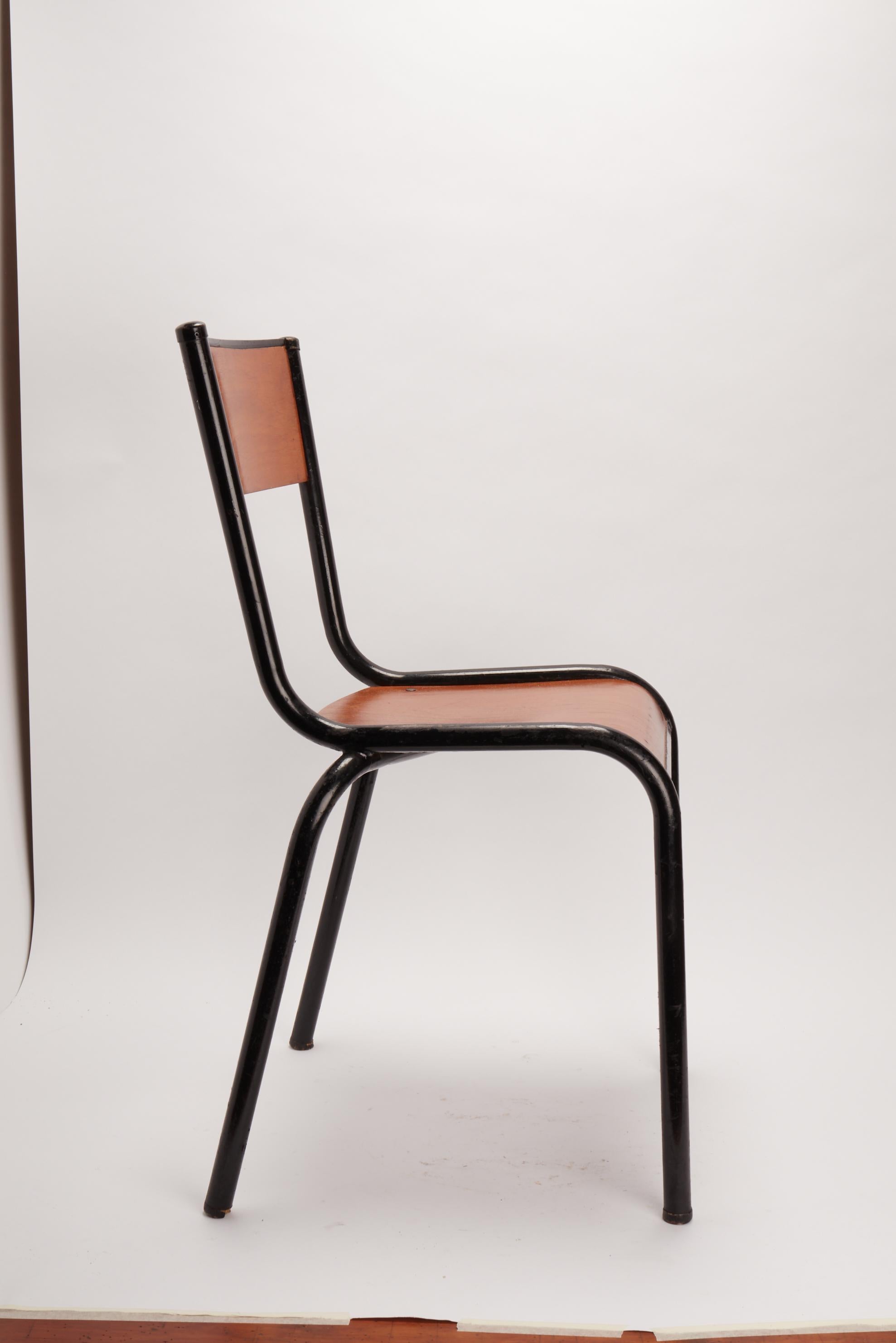 French Mullca 511 Chair Designer Gaston Cavaillon, France, 1950 For Sale