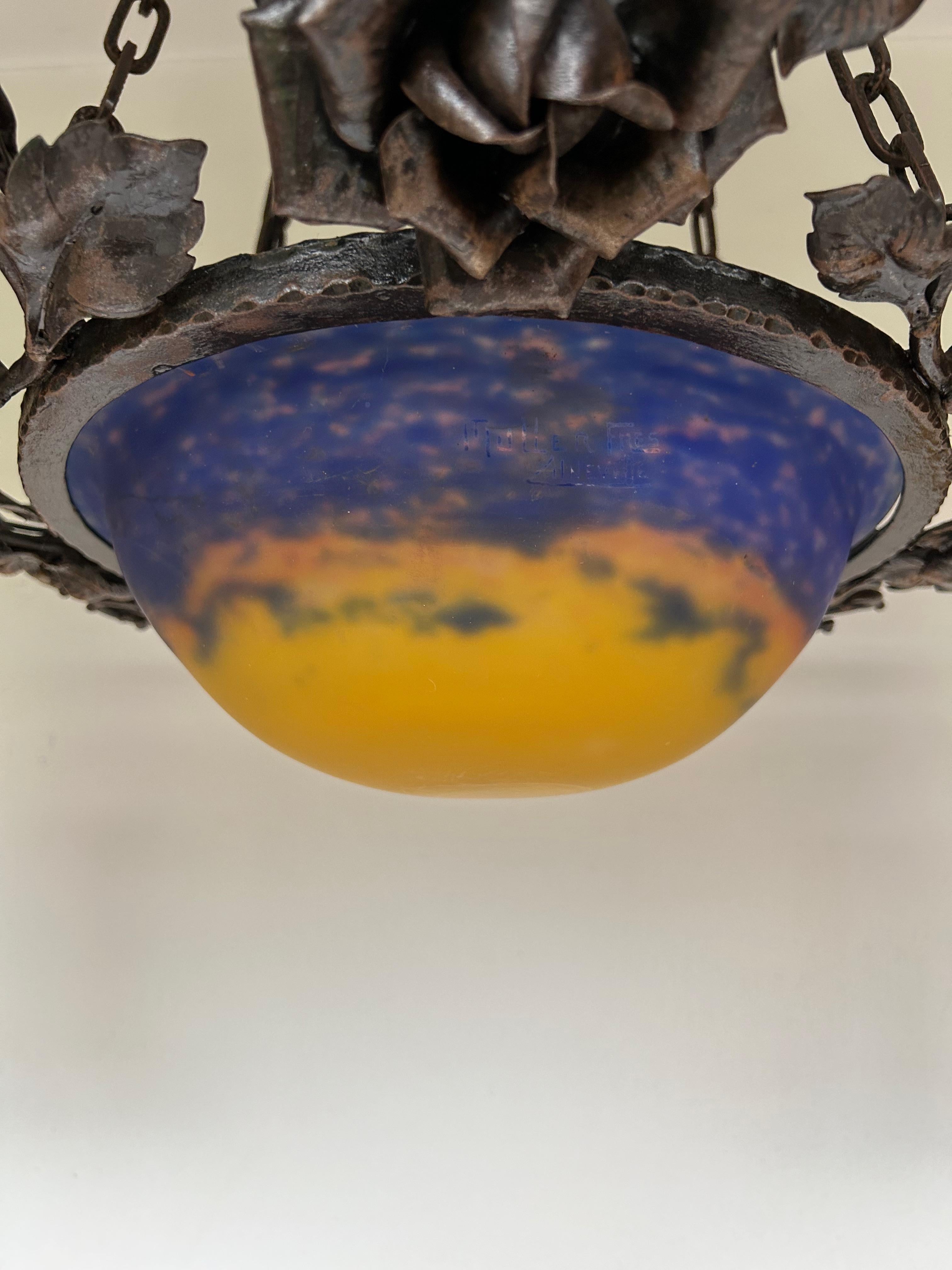 Lampadario Art Nouveau/Art Deco dei fratelli Muller in vendita 11