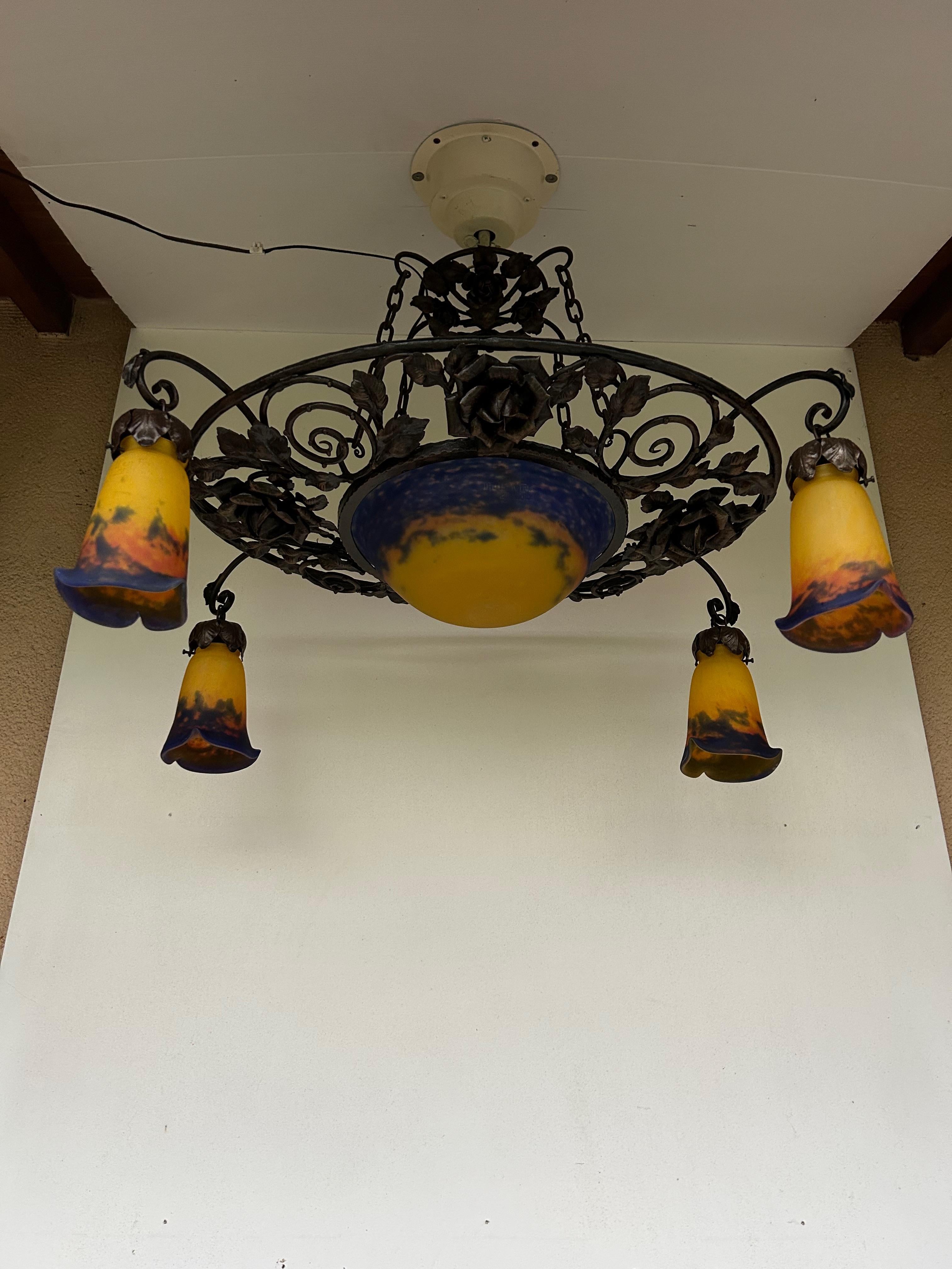Lampadario Art Nouveau/Art Deco dei fratelli Muller In condizioni buone in vendita a NANTES, FR