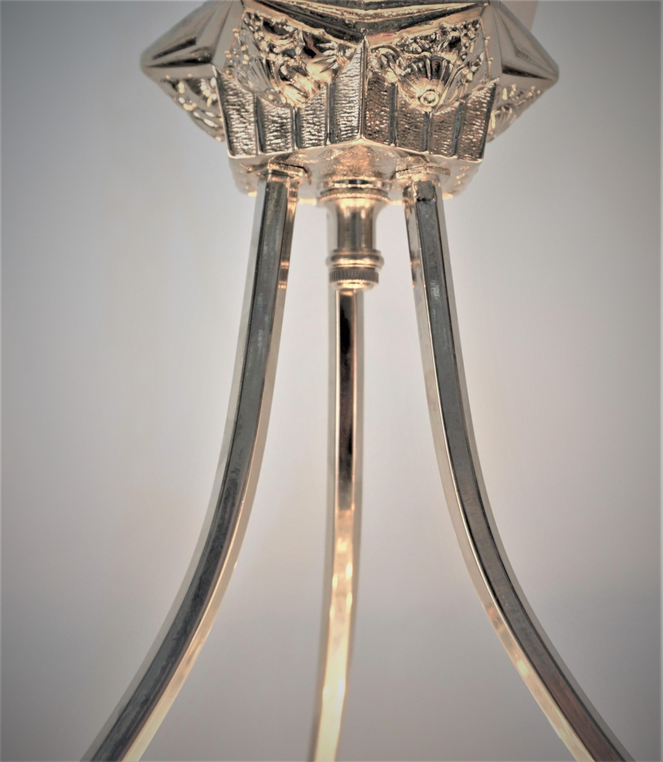 Glass Muller Freres 1920's Art deco chandelier  For Sale