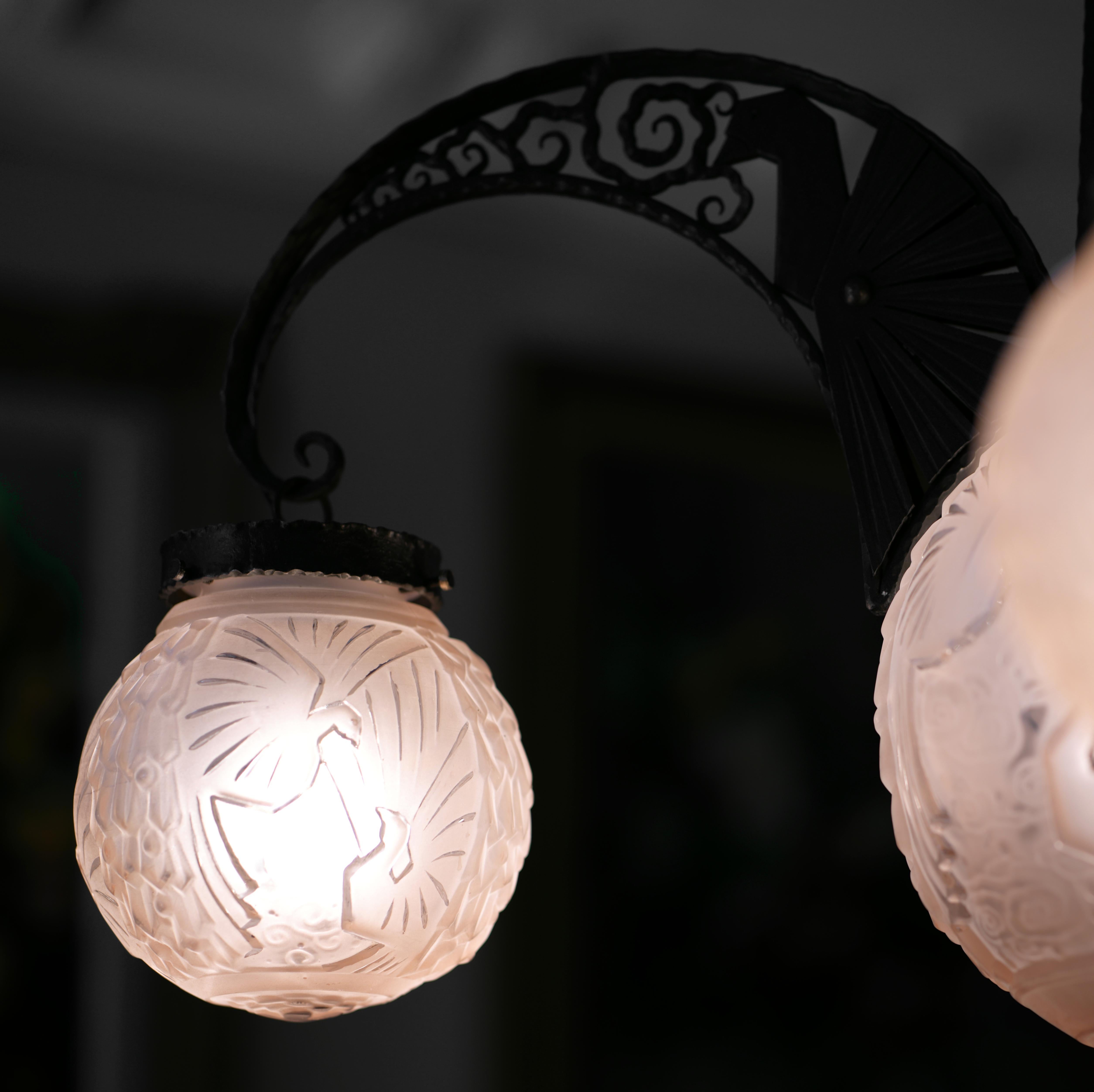 Muller Freres & Andre Kovacs Grande lampadario francese Art Déco rosa, 1920 in vendita 7