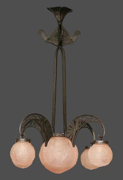 Muller Freres & Andre Kovacs Large French Art Deco Pink Chandelier, 1920
