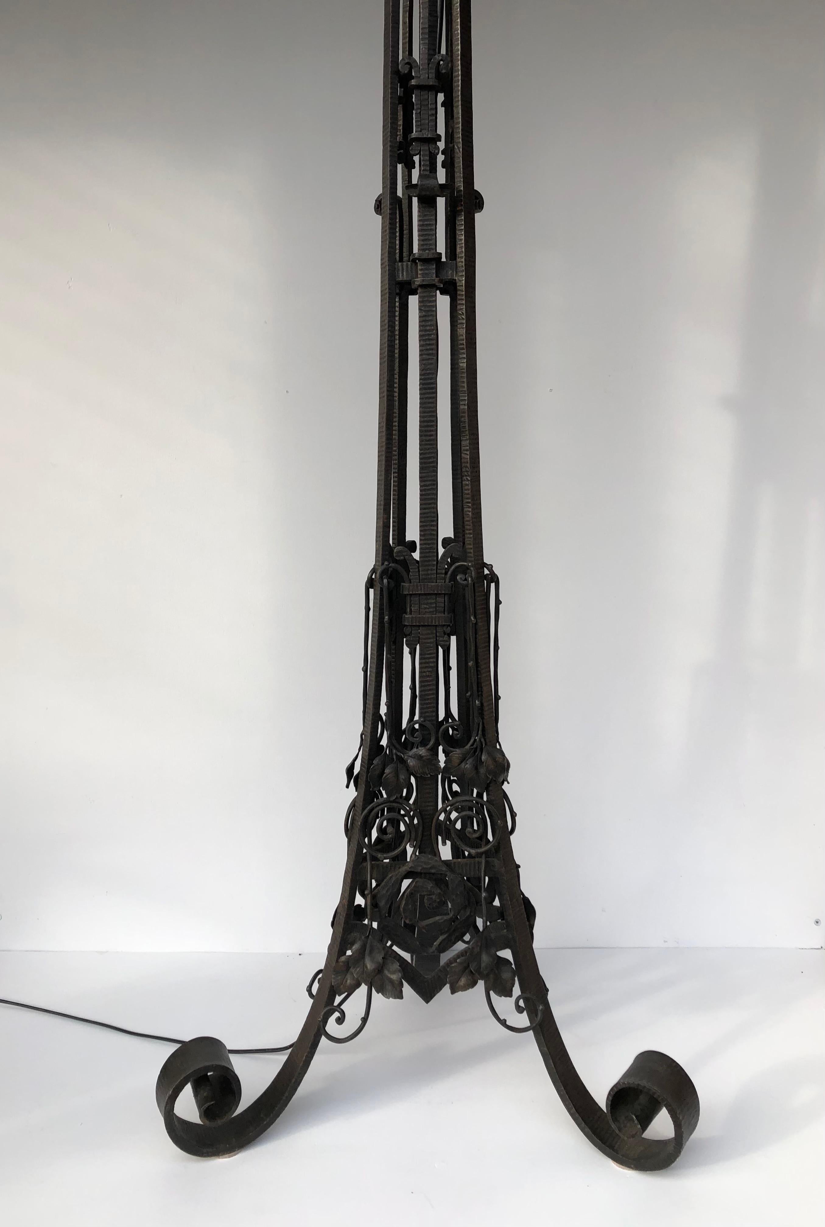 Muller Frères Lampadaire Art Déco en vente 5