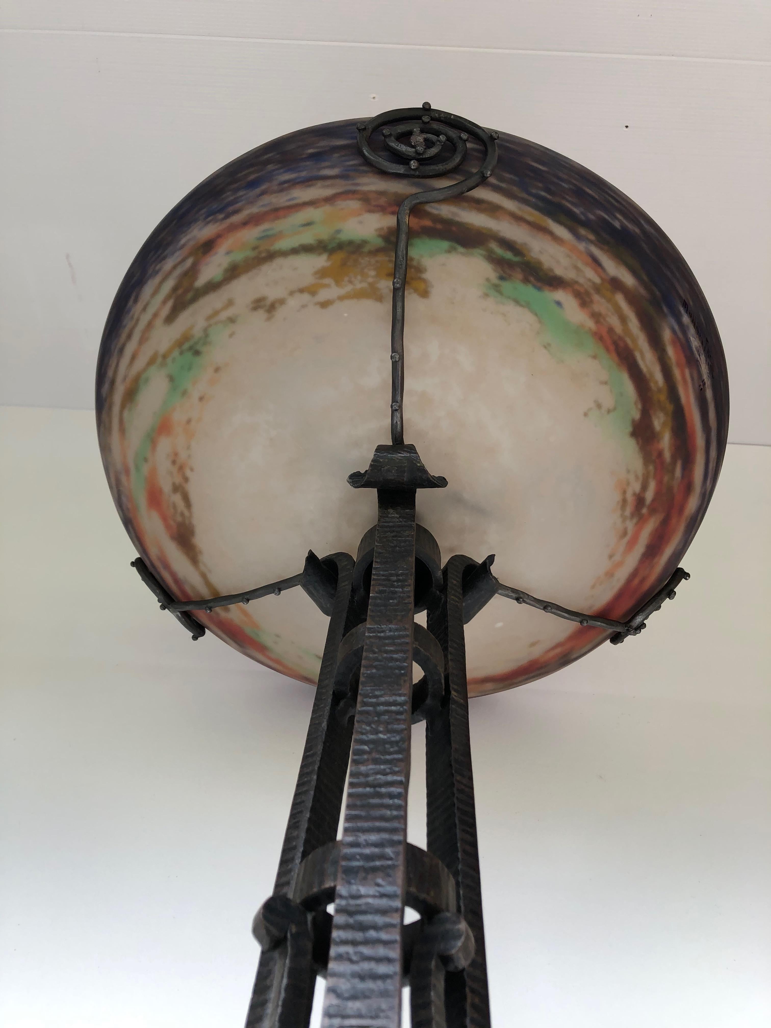 Français Muller Frères Lampadaire Art Déco en vente