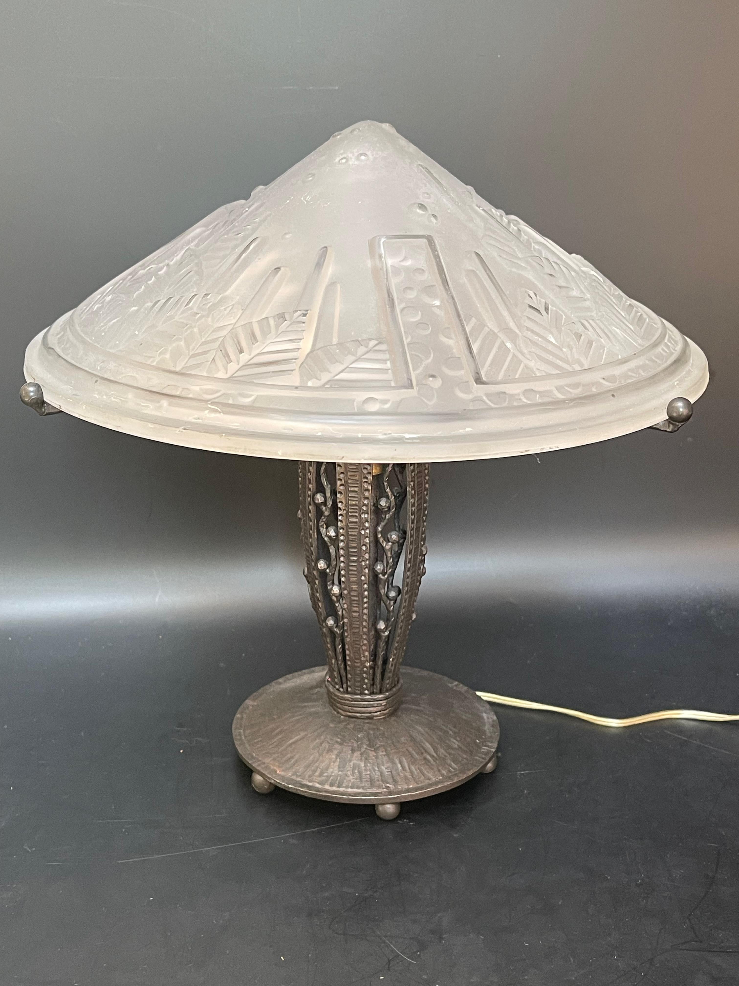 French Muller Frères Art Deco Lamp