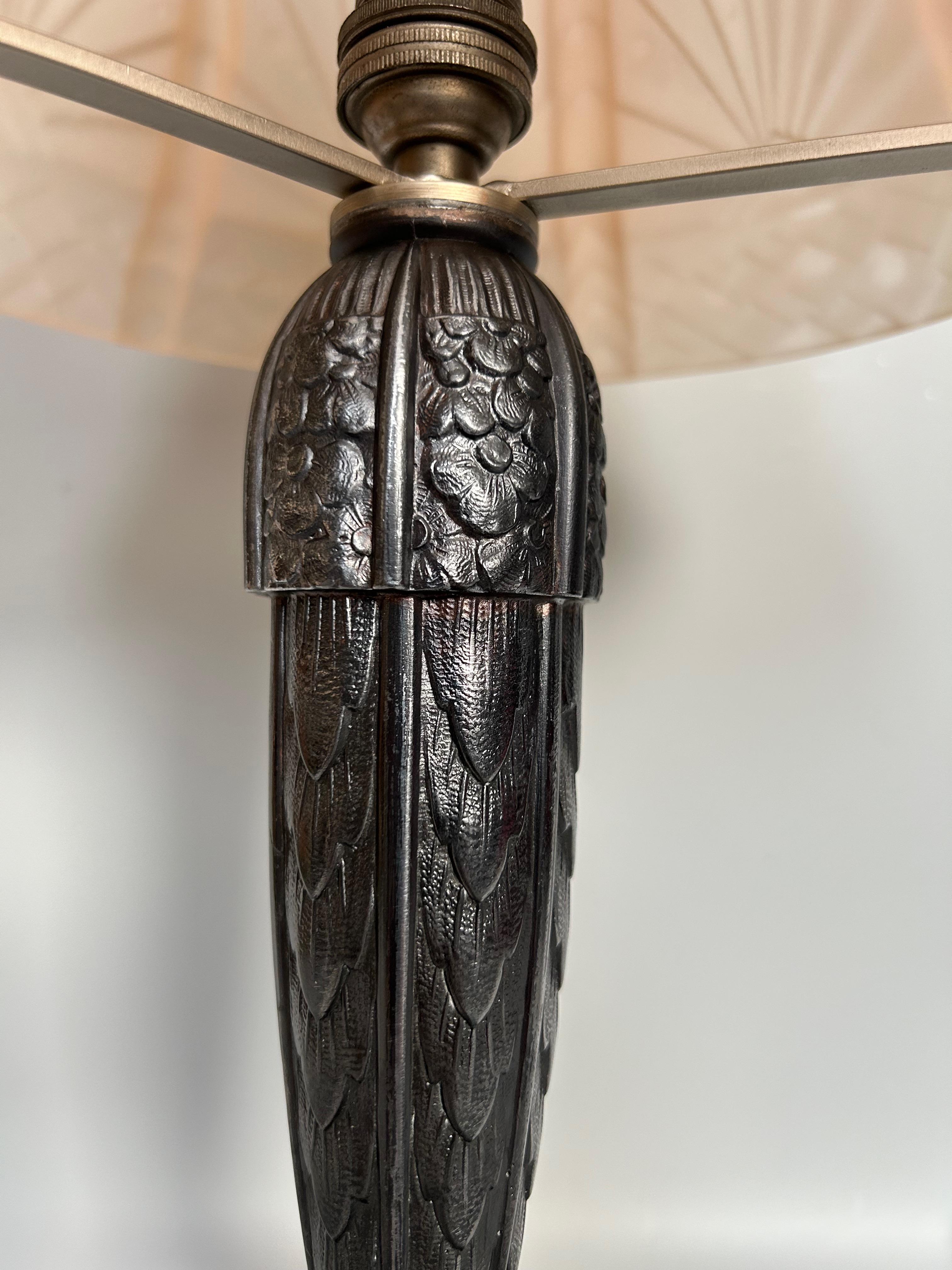 Français Lampe Art Déco Muller Frères en vente