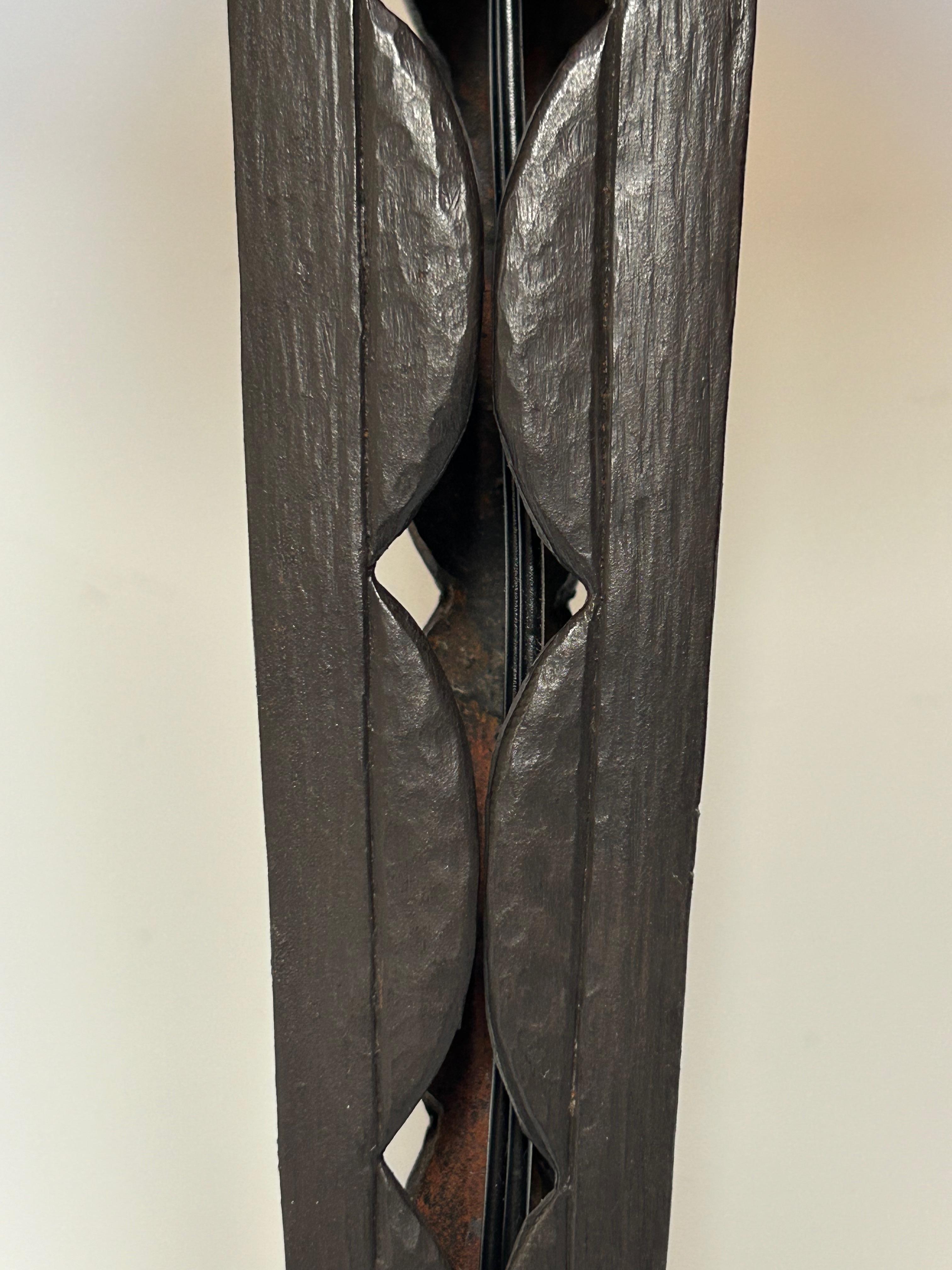 Early 20th Century Muller Freres Art Deco Lamp For Sale